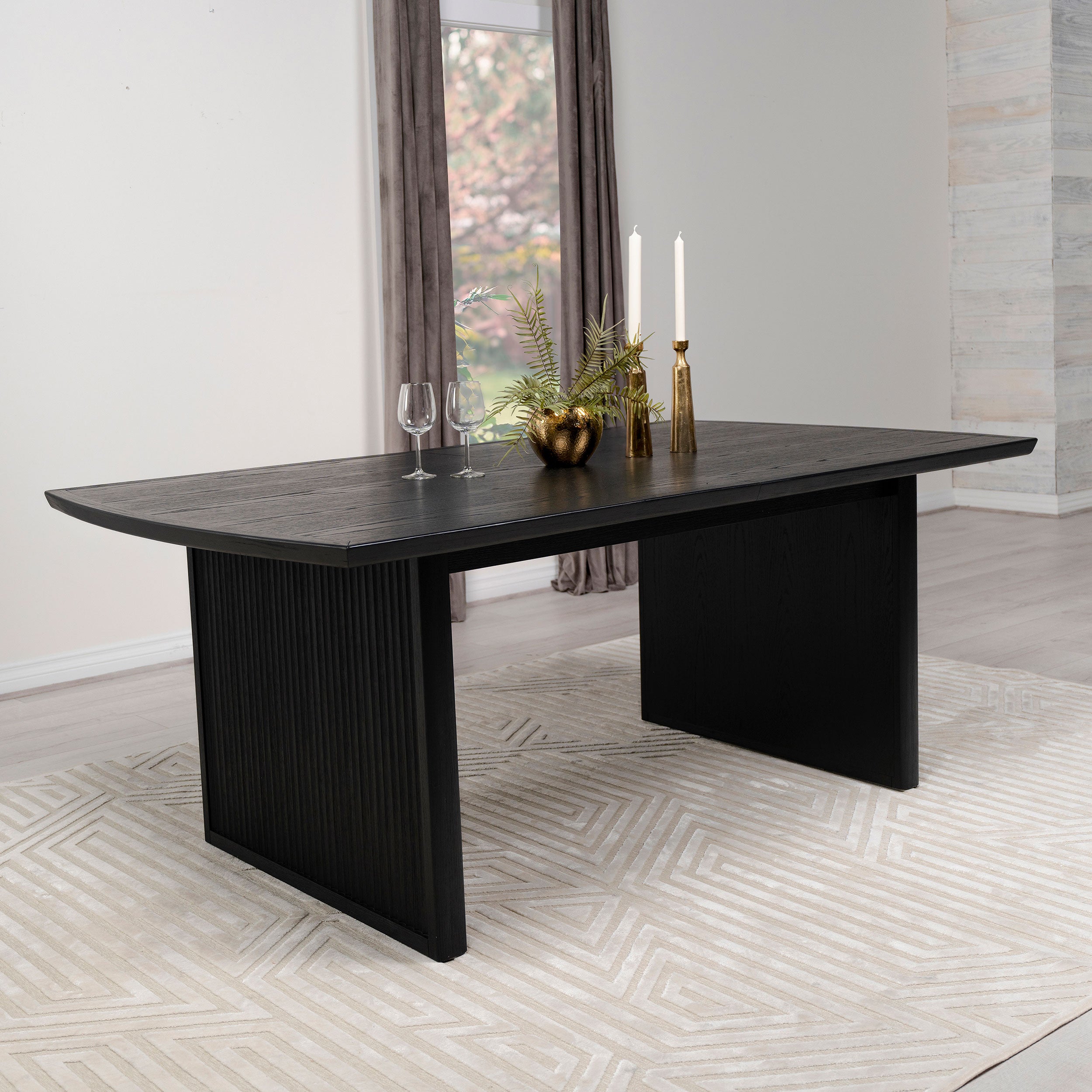 Brookmead 100-inch Extension Leaf Dining Table Black — view 3