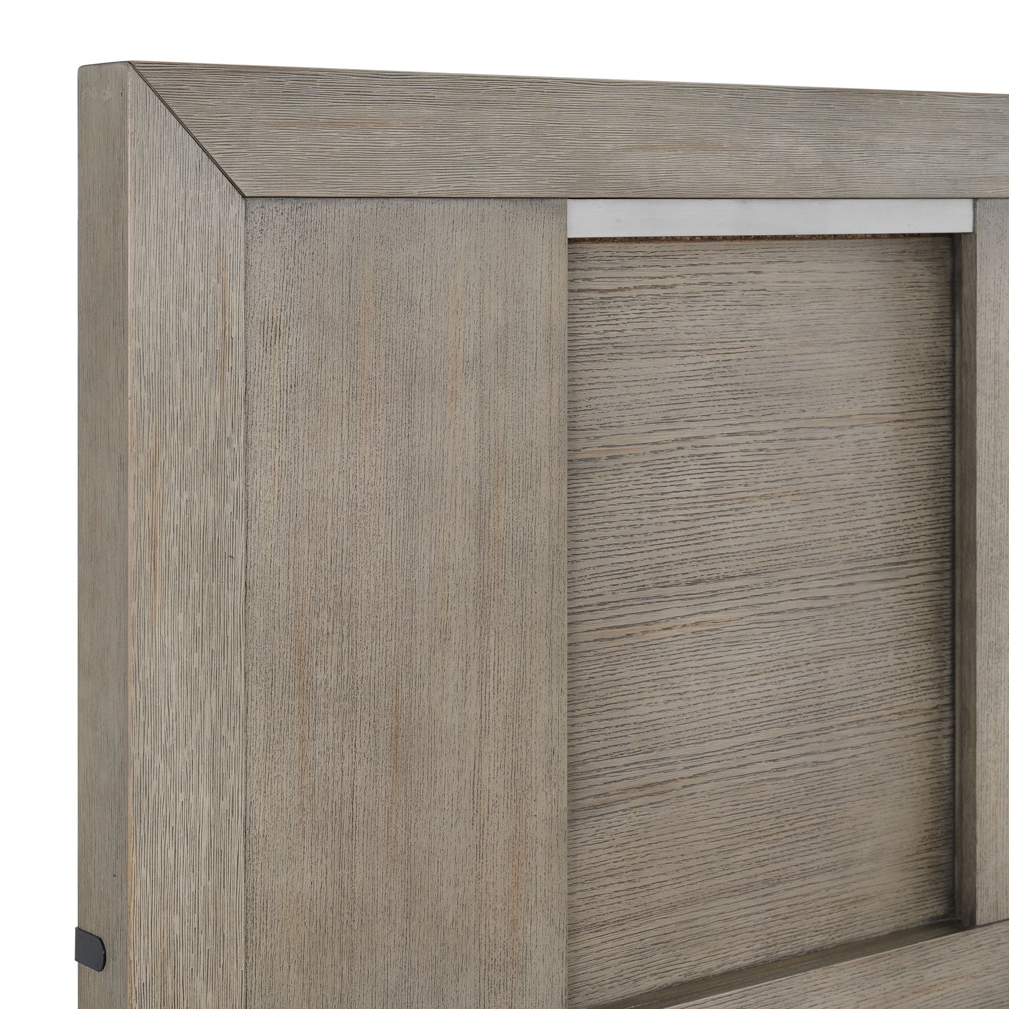 Kelis - 4 Piece Bedroom Set With Queen Panel Bed And LED - Gray