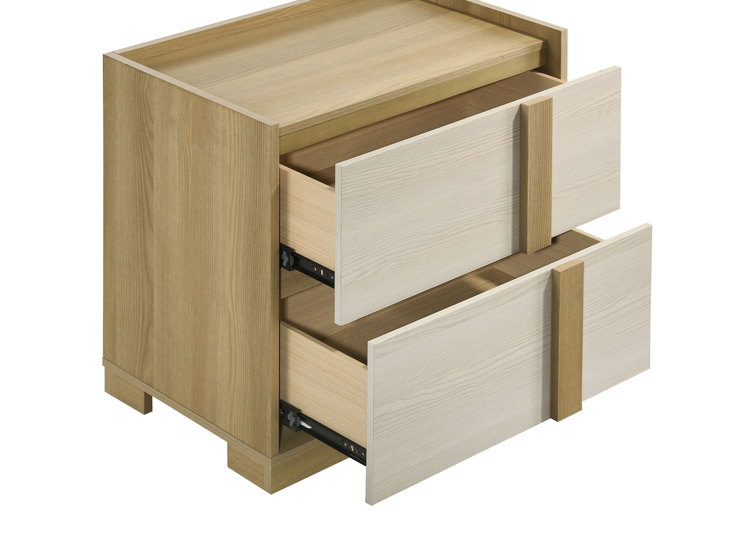 Hyland 4-piece Queen Bedroom Set Natural — view 12