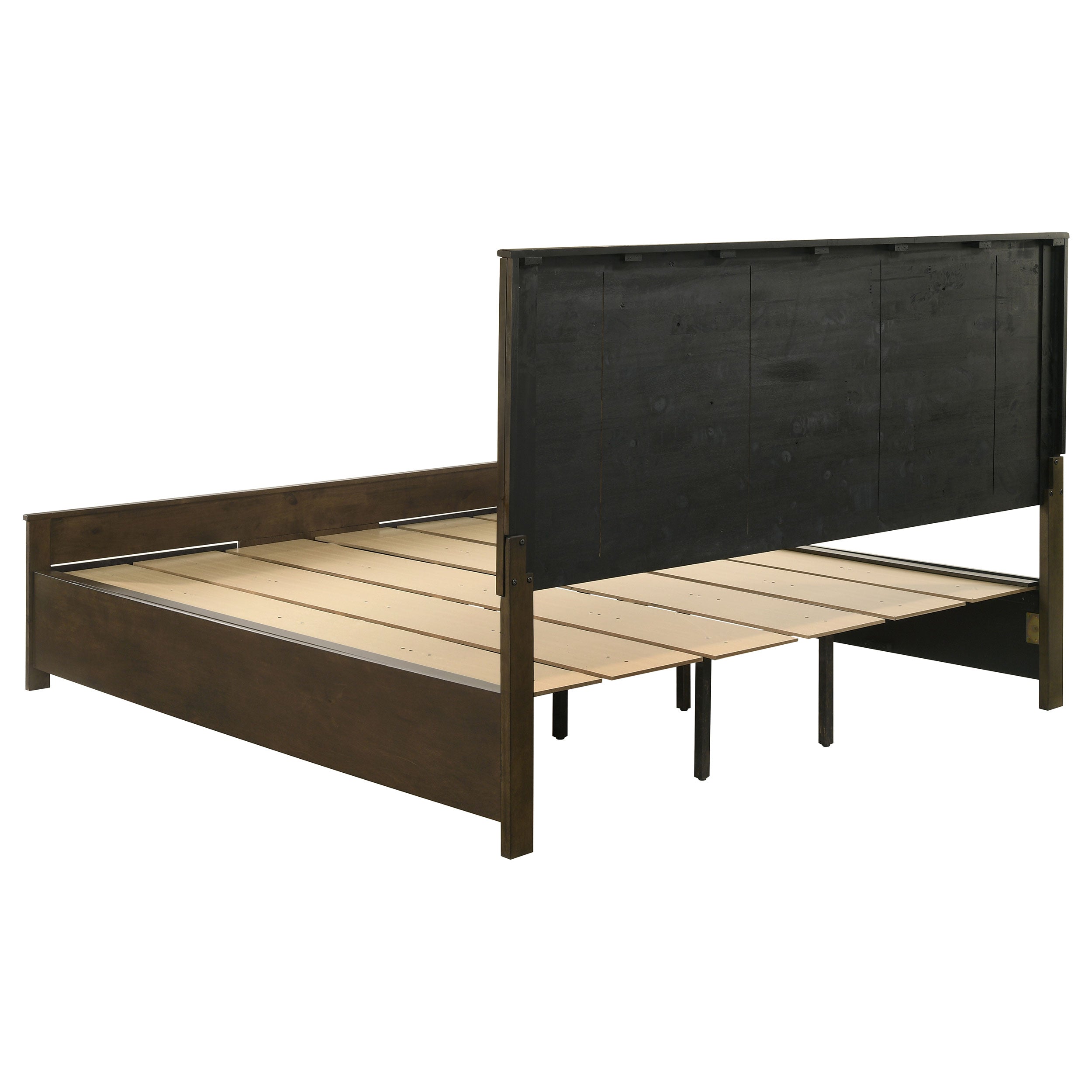 Woodmont 5-piece California King Bedroom Set Golden Brown — view 4