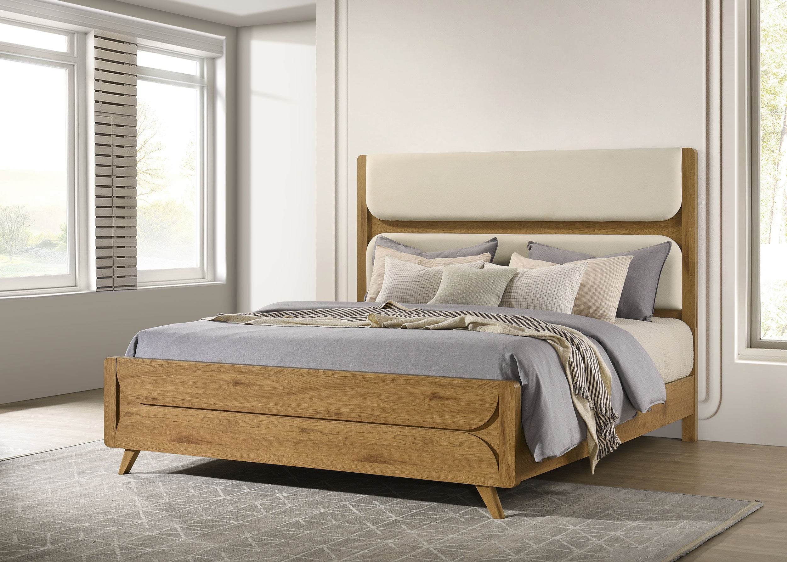 Bennett 78-inch Eastern King Upholstered Panel Bed Cream and Light Oak — view 2