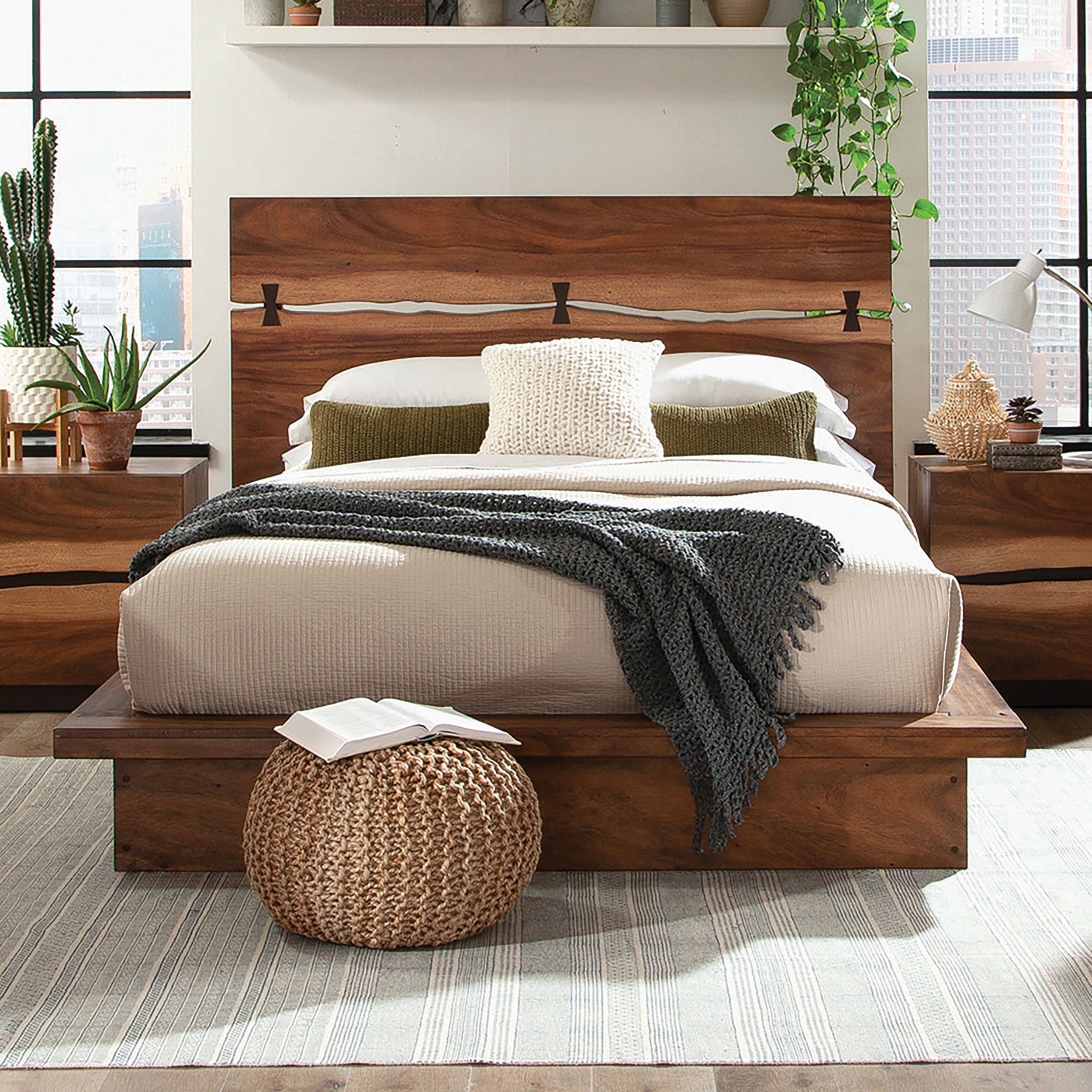 Winslow Wood California King Panel Bed Smokey Walnut — view 2