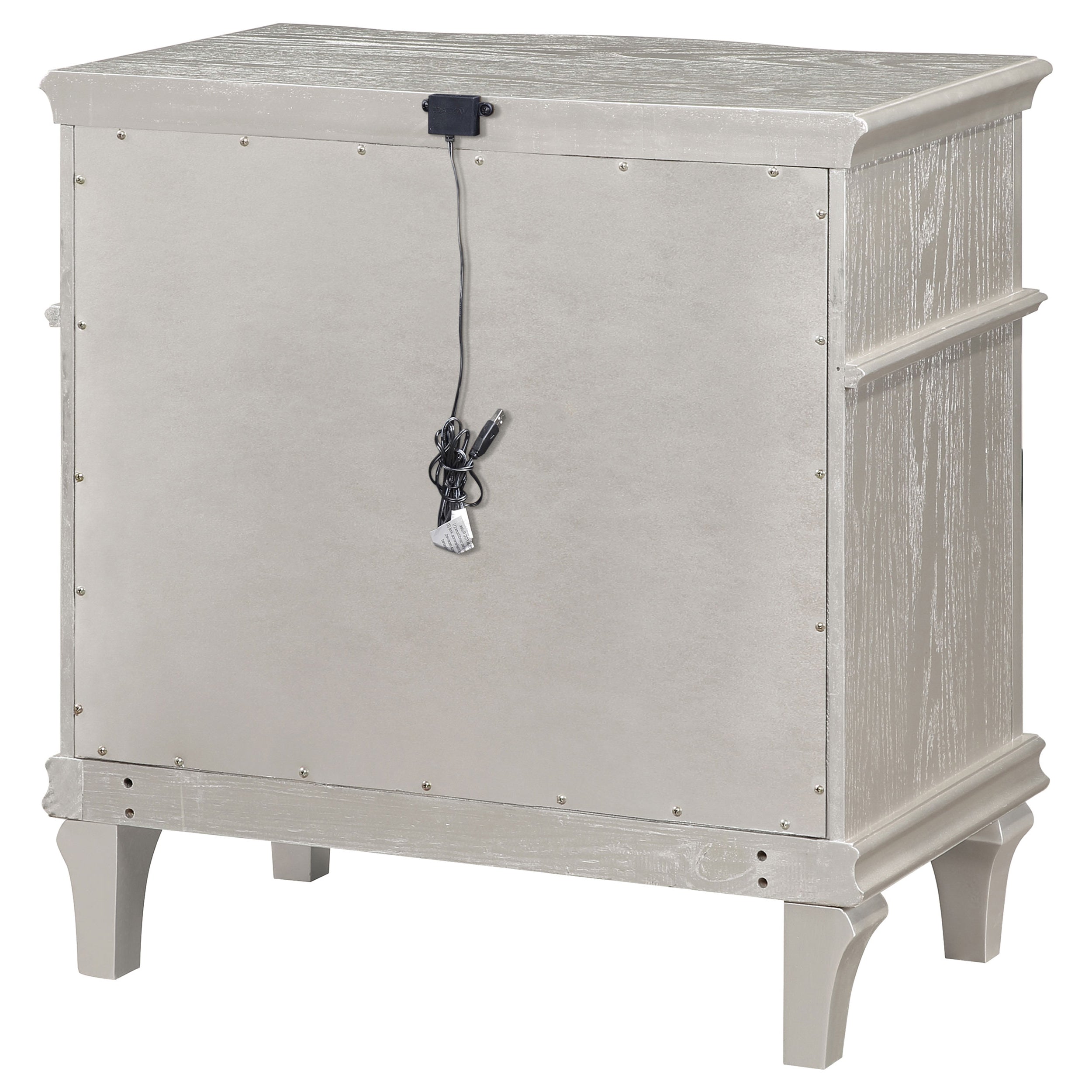 Evangeline 3-drawer Nightstand Silver Oak — view 8