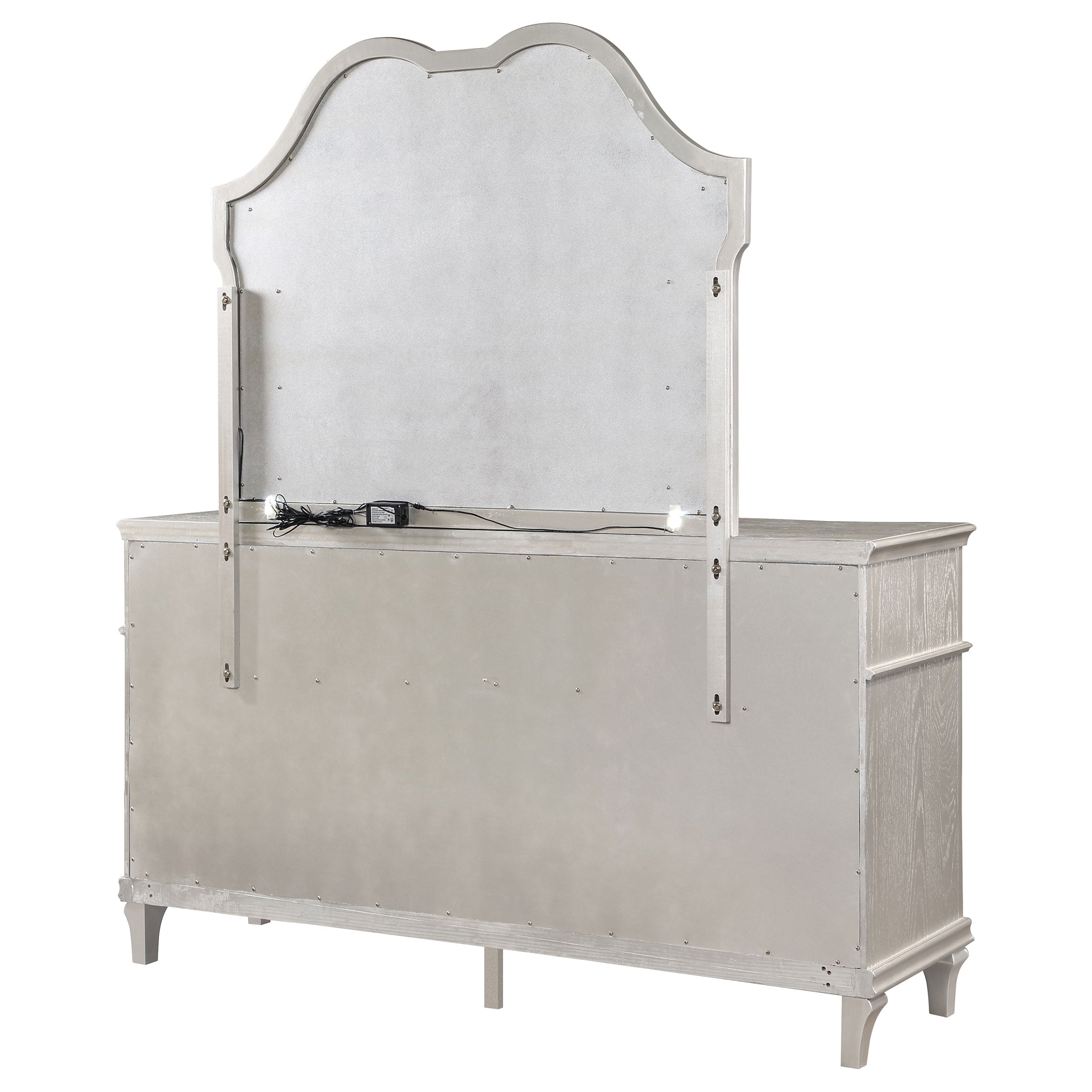 Evangeline 9-drawer Dresser with Mirror Silver Oak — view 8