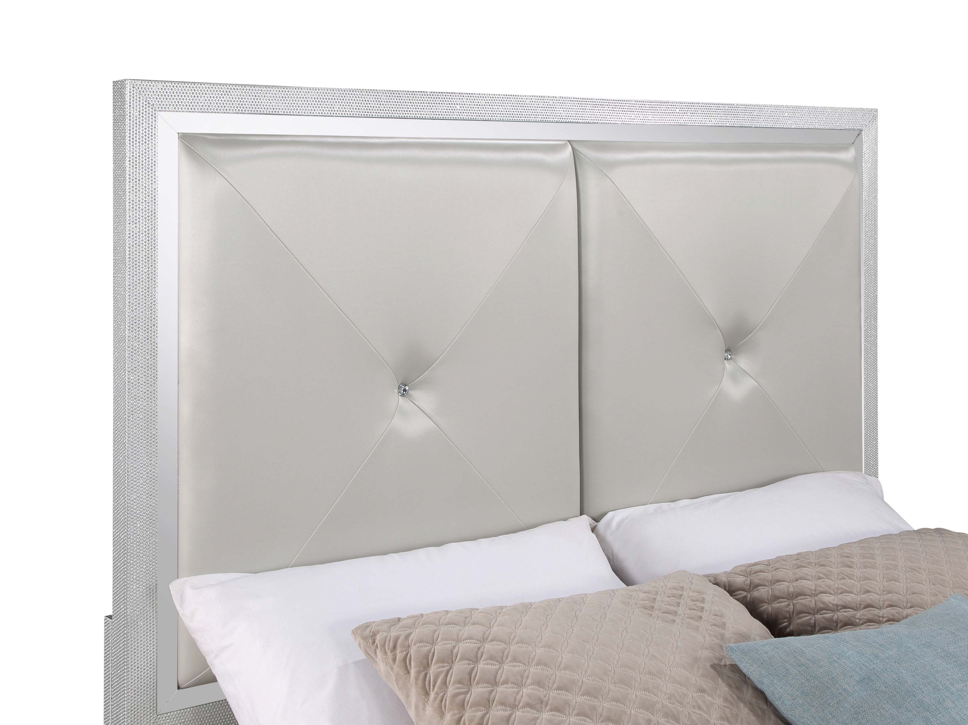 Larue Wood Queen Panel Bed Silver — view 5