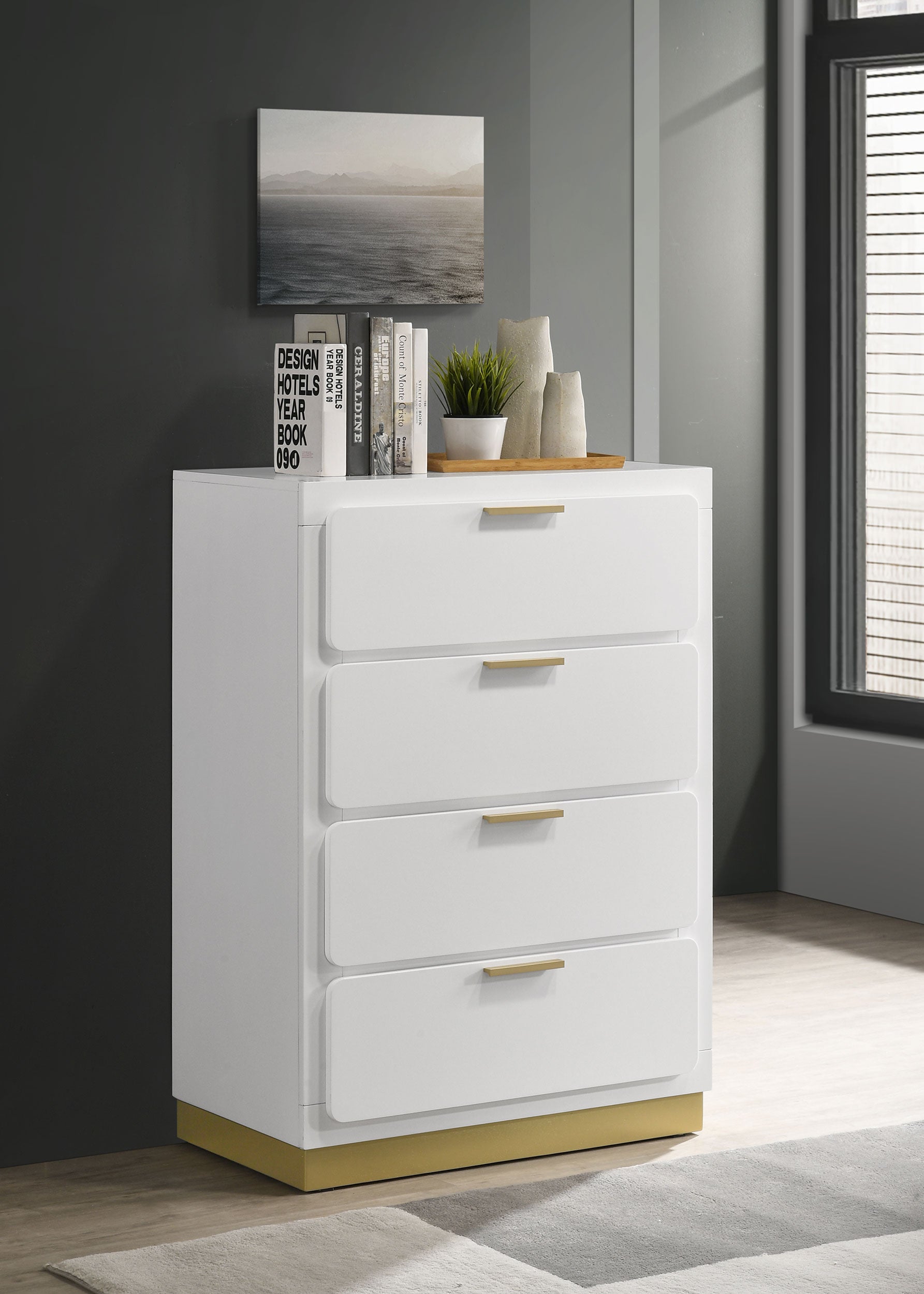 Caraway 4-drawer Bedroom Chest White — view 2