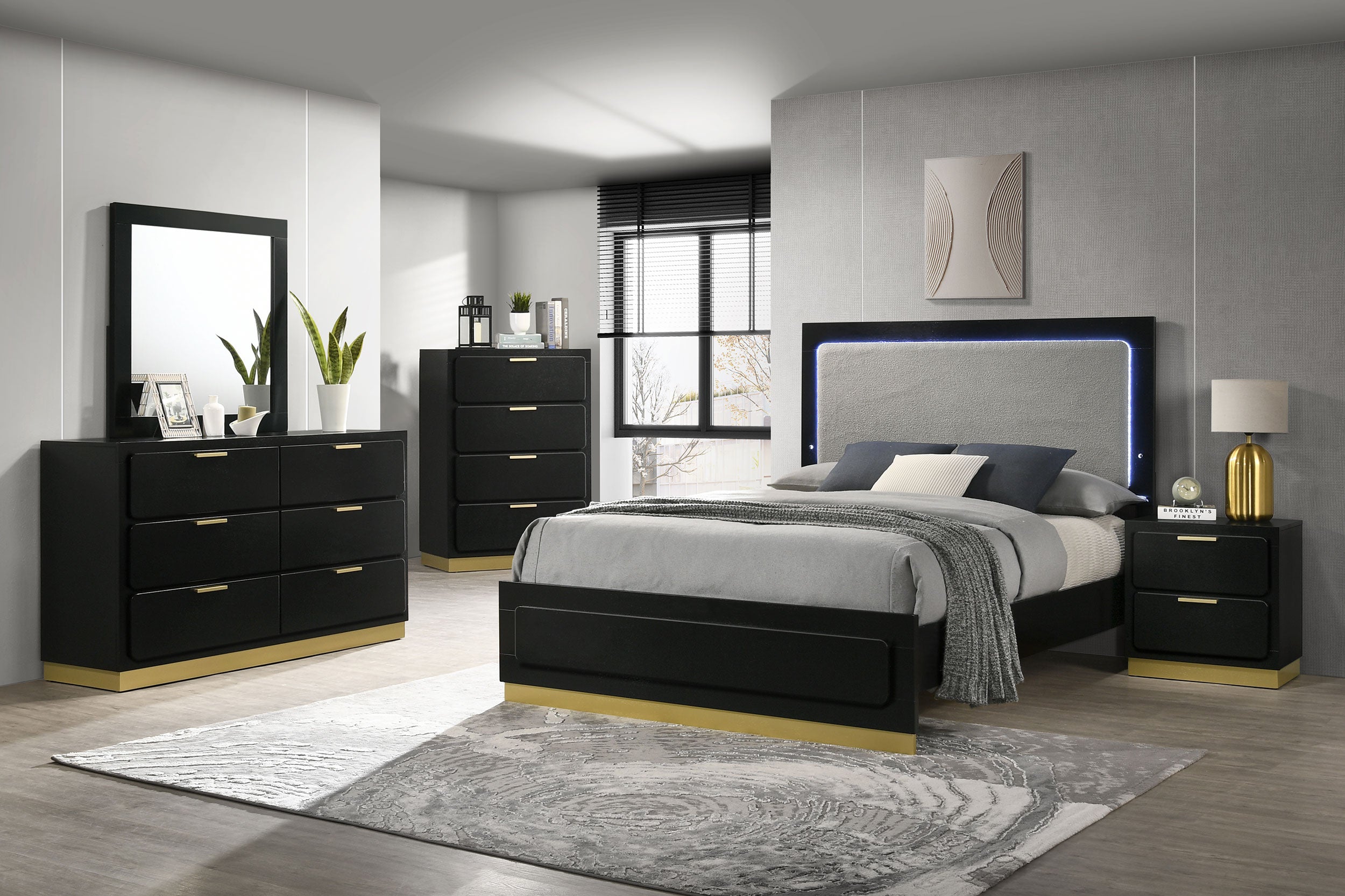 Caraway 5-piece Eastern King Bedroom Set Black — view 1