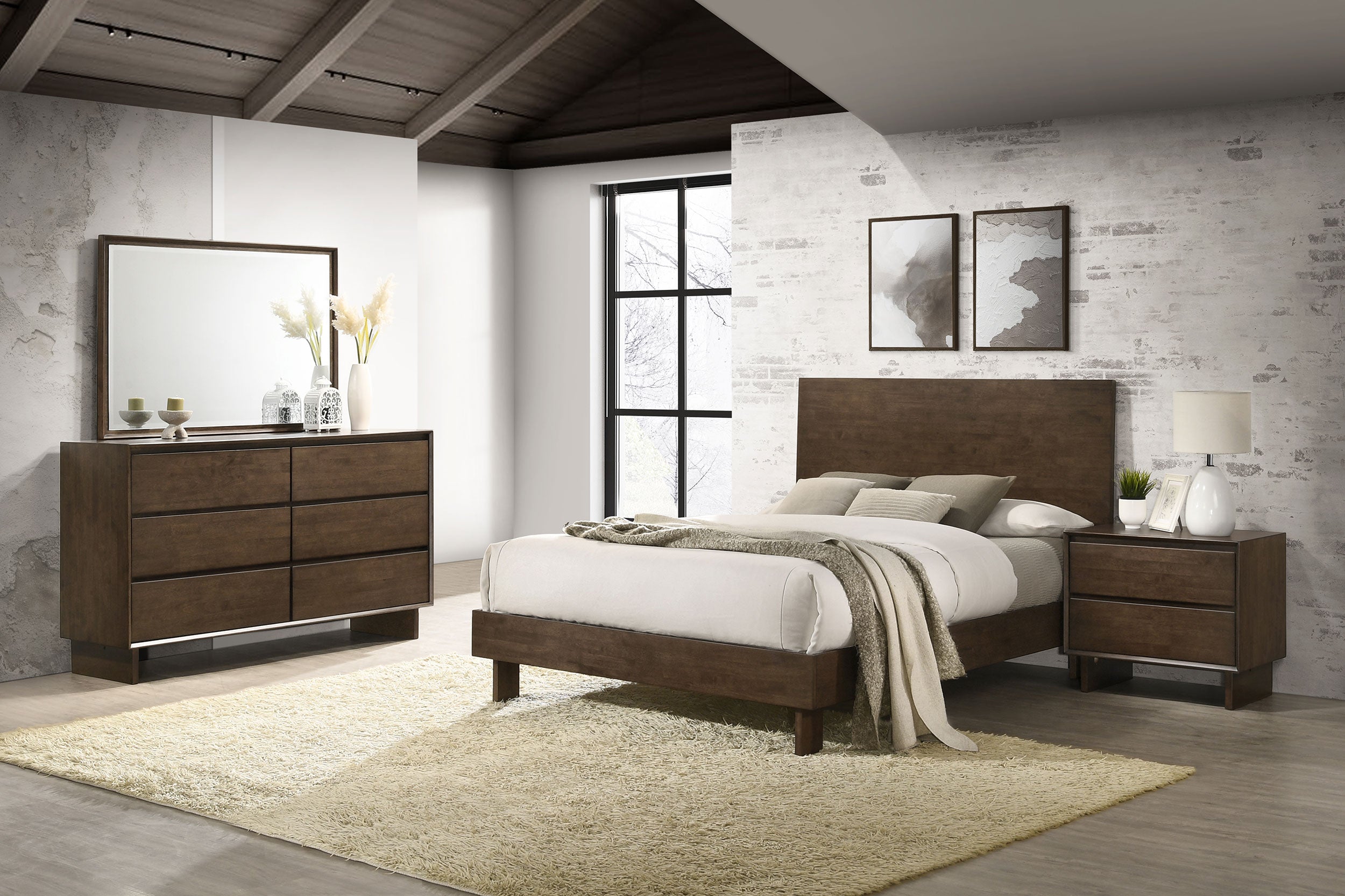 Glenwood 4-piece Eastern King Bedroom Set Warm Brown — view 1
