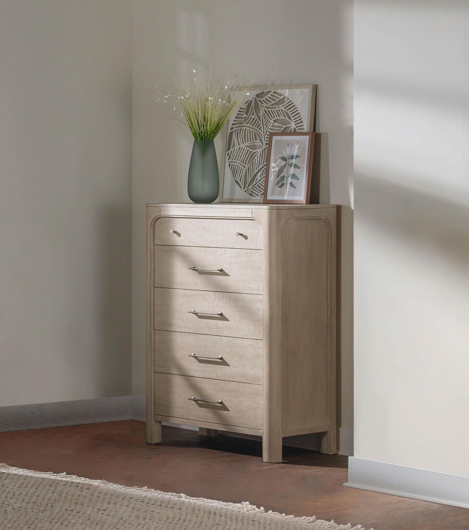 Solano 5-drawer Bedroom Chest of Drawers Weathered Mango