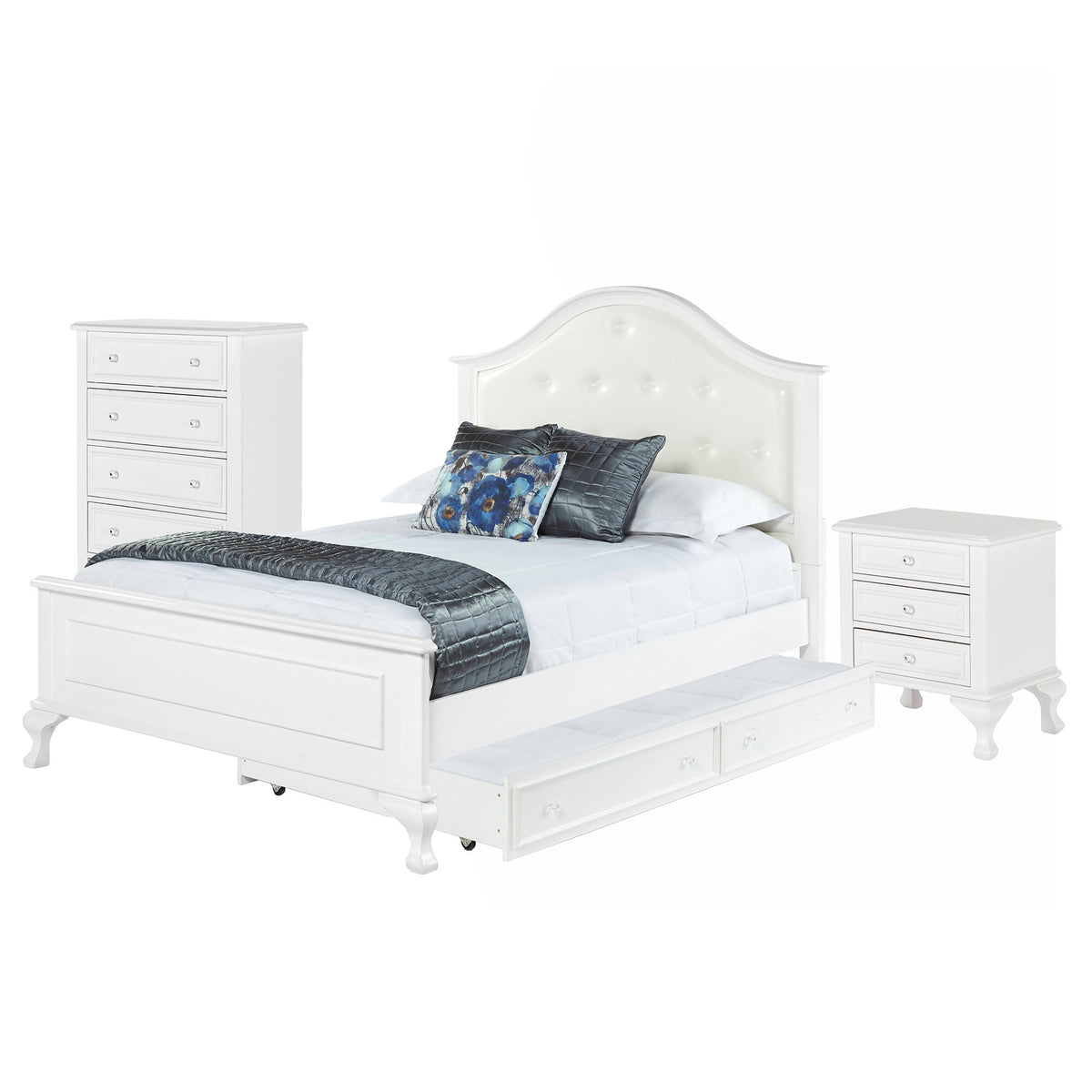 Jesse Panel With Trundle Bedroom Set in White by Elements International
