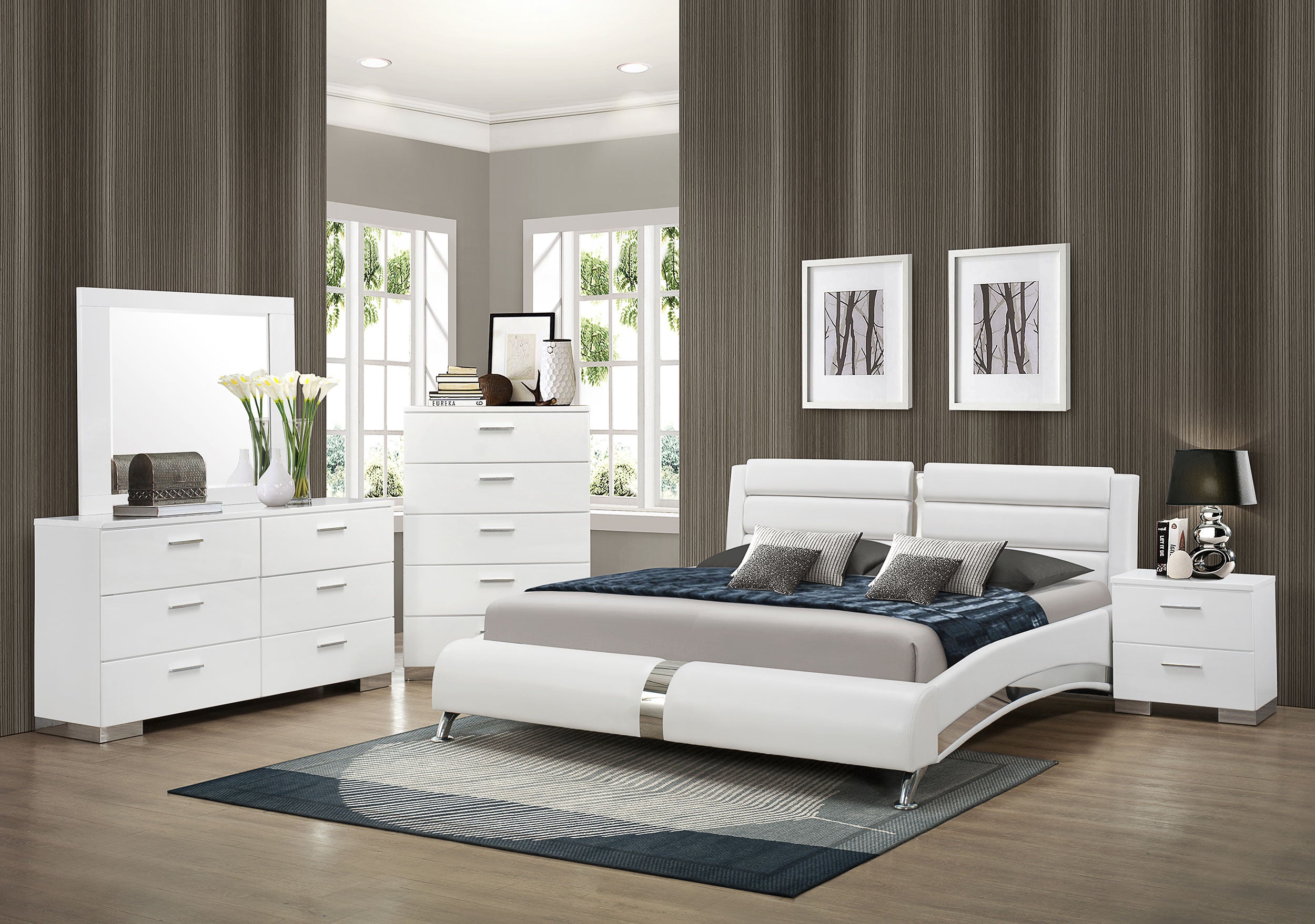 Jeremaine Upholstered Eastern King Sleigh Bed White — view 9