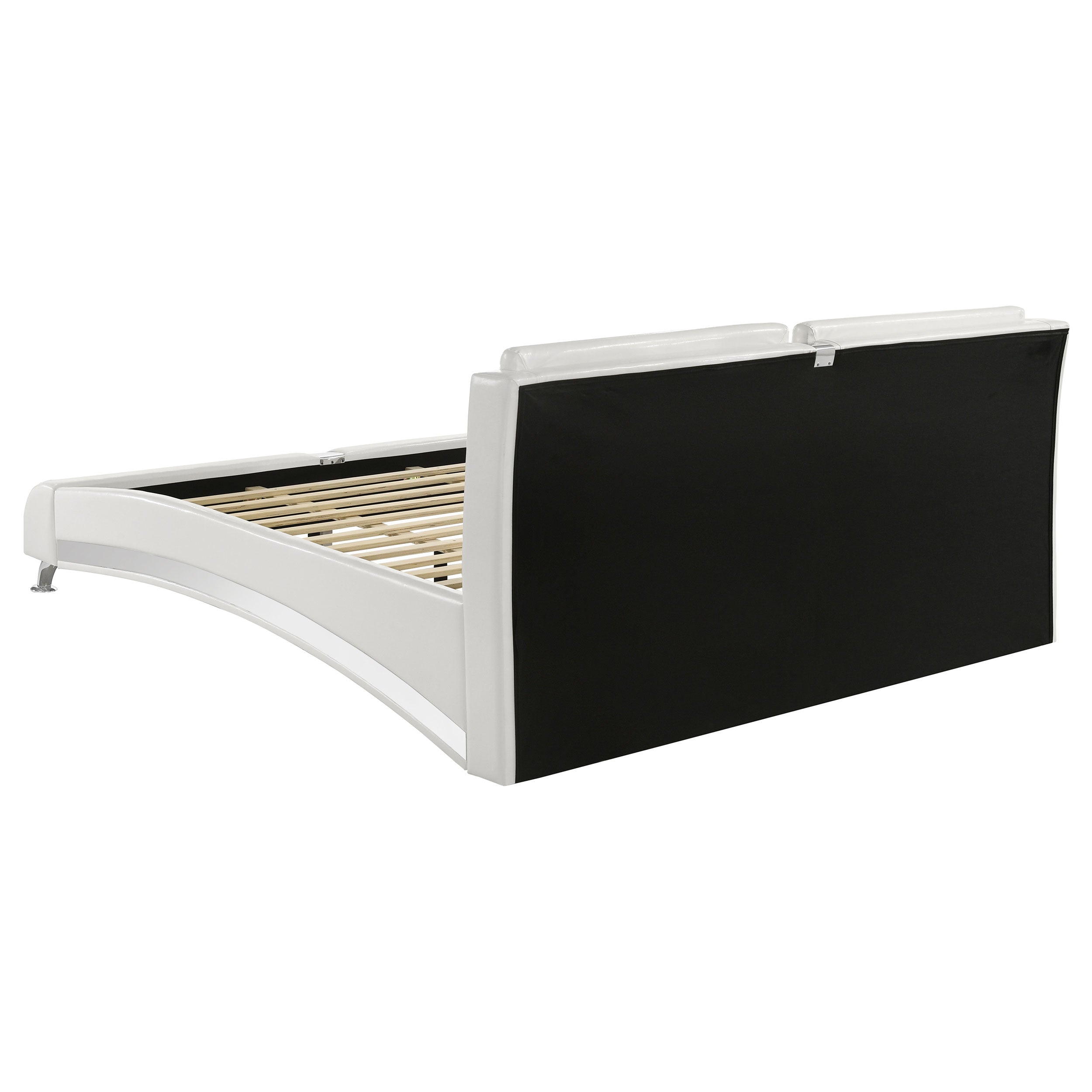 Jeremaine Upholstered California King Sleigh Bed White — view 5
