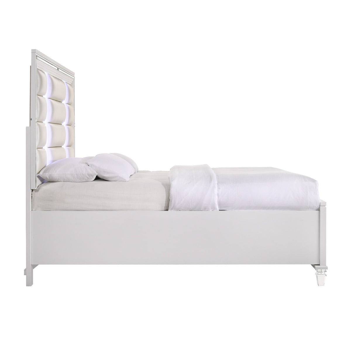 Twenty Nine Bed in White by Elements International, view 4
