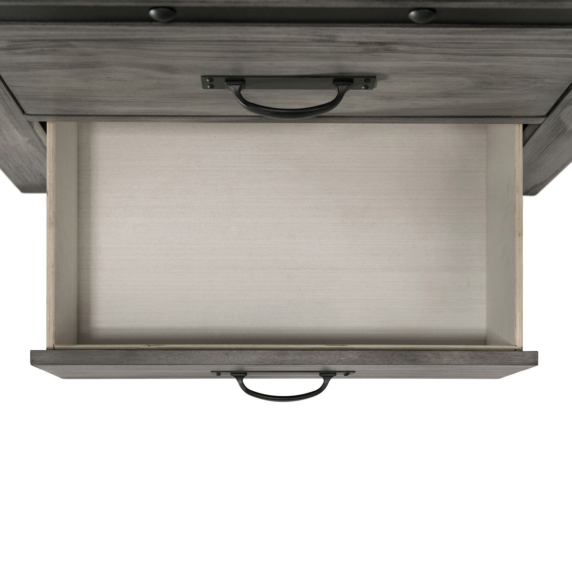 Wade - 7-Drawer Dresser