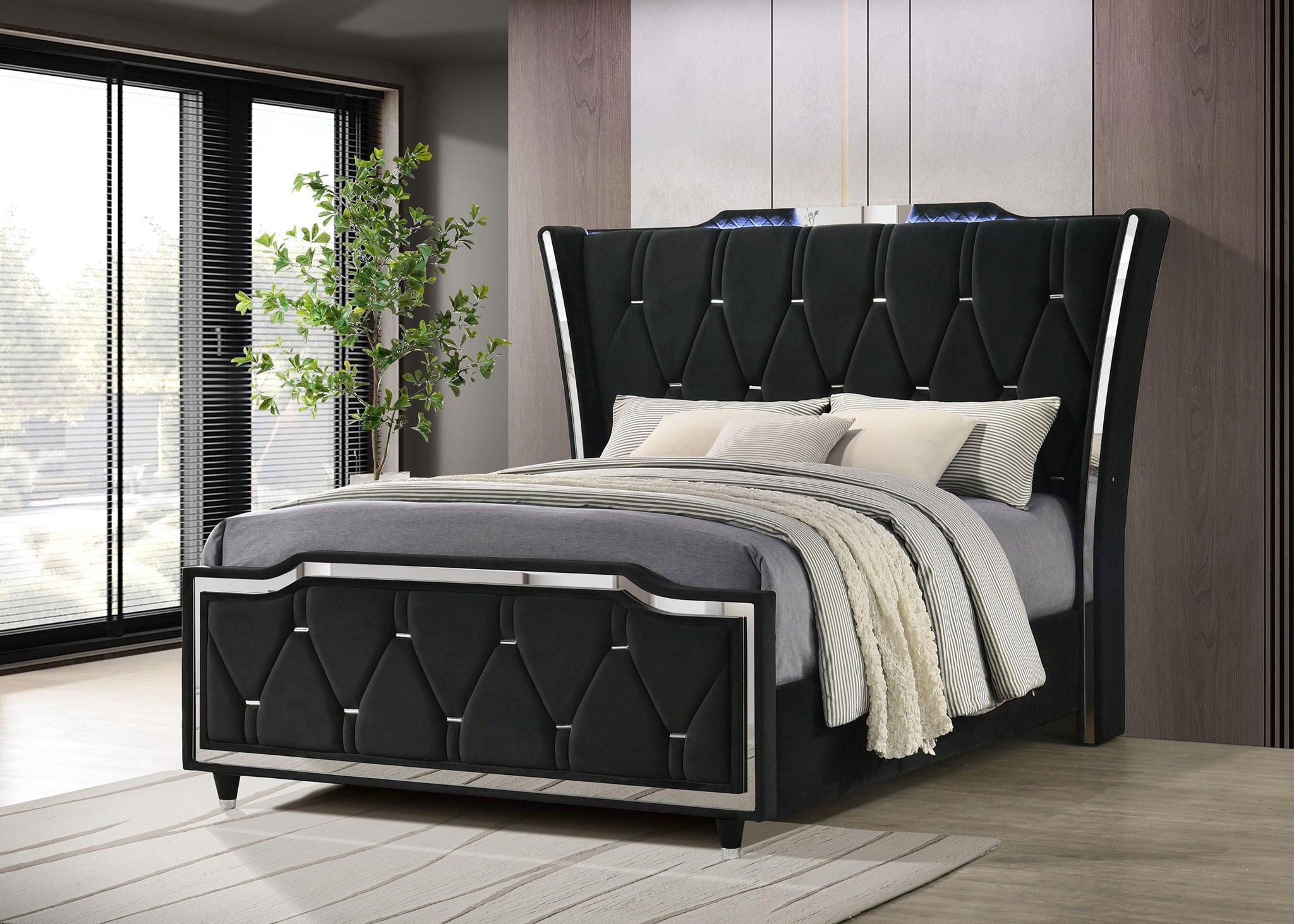 Lorient Queen LED Upholstered Wingback Bed Black