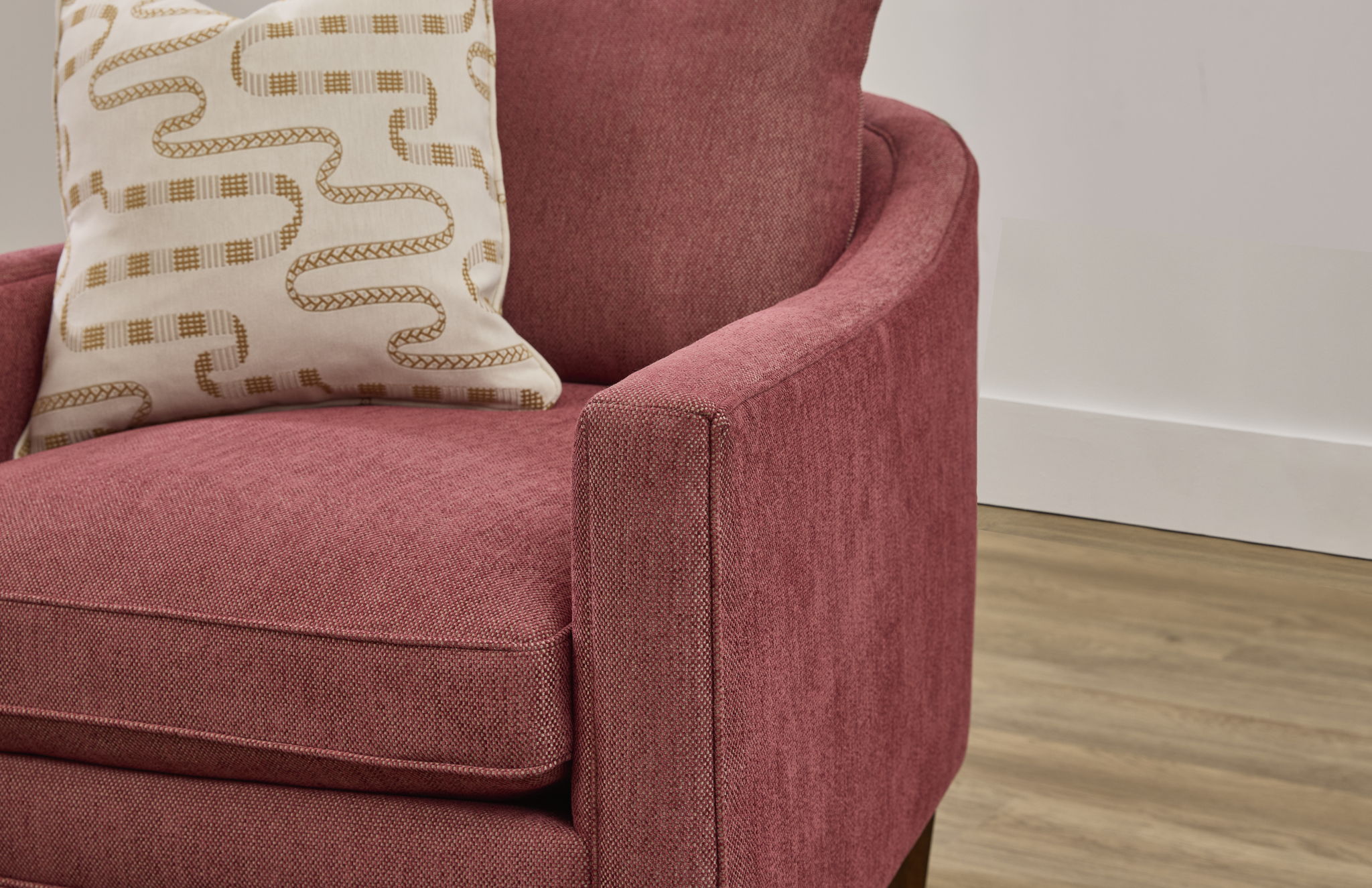 Eleanora - Fabric Chair