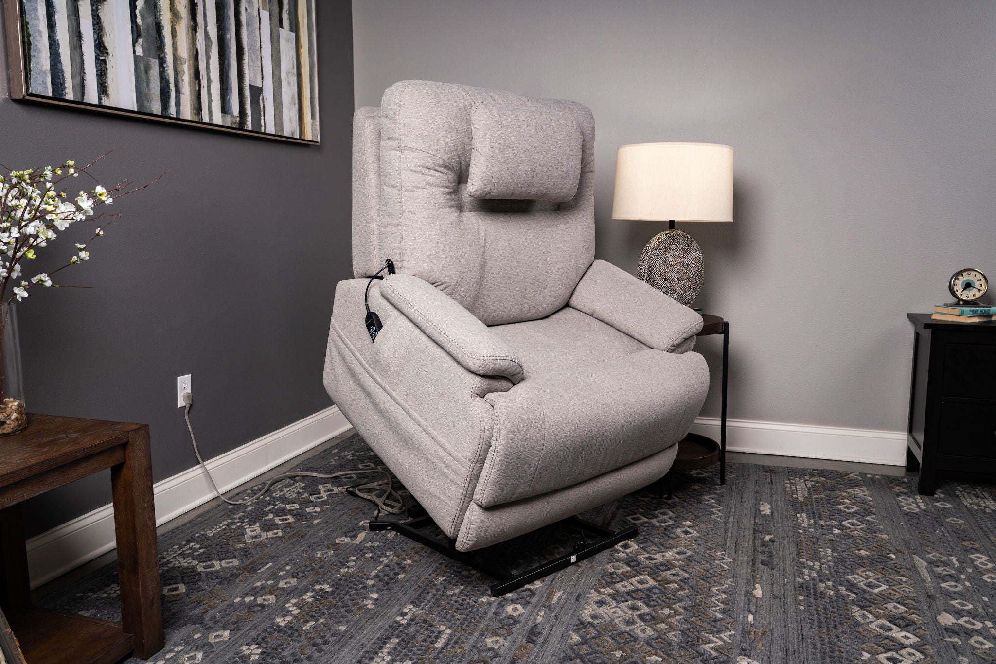 Zecliner Model 2+ - Power Lift Recliner With Power Headrest, Lumbar, Heat & Massage
