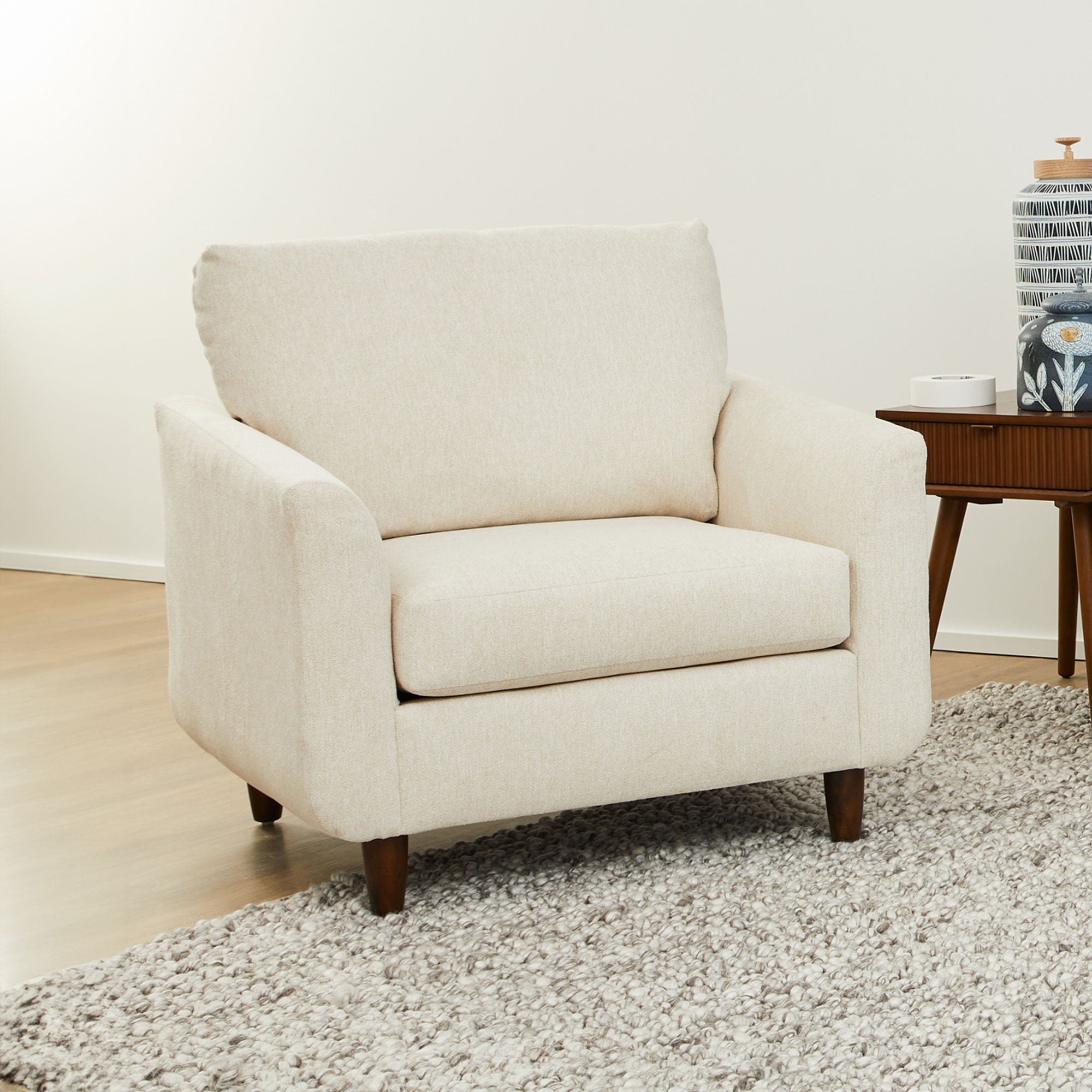 Mia - Fabric Chair