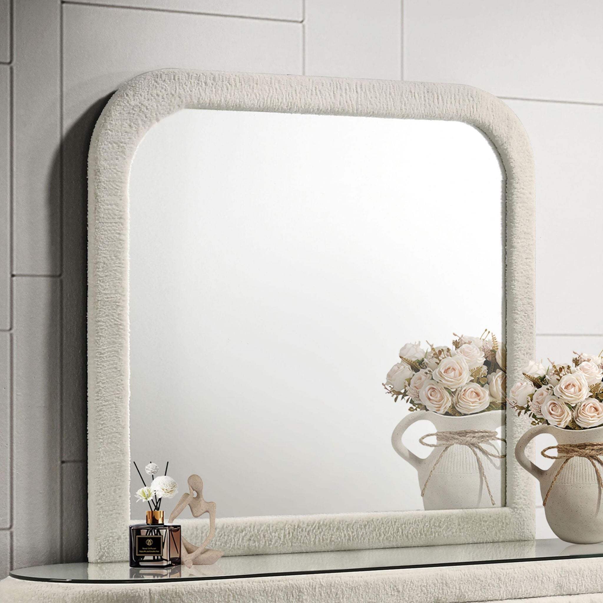 Sonya Upholstered Bedroom Dresser Mirror Ivory