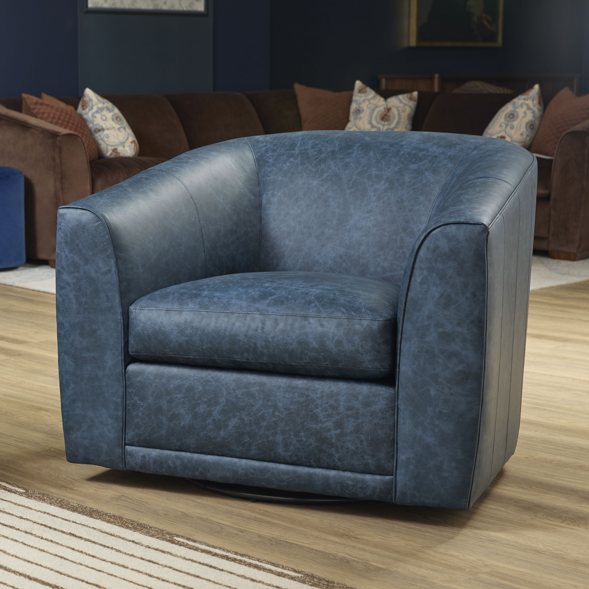 Jewel - Swivel Chair