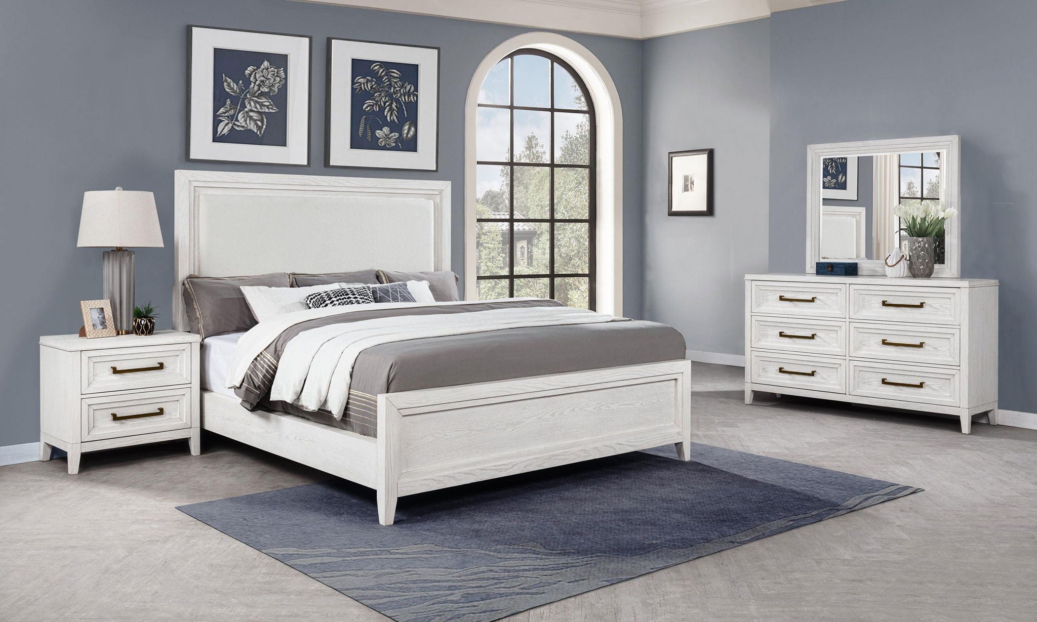 Marielle 4-piece Queen Bedroom Set Distressed White