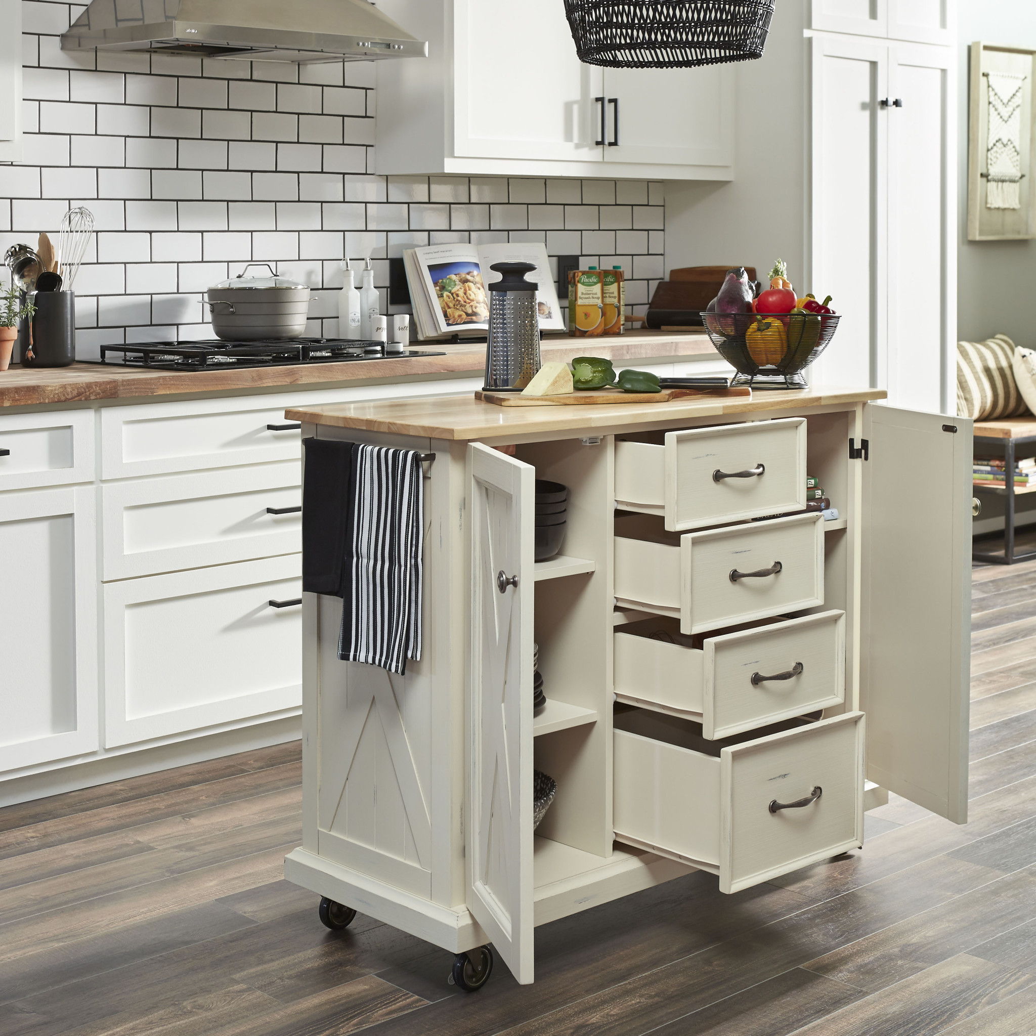 Seaside Lodge - Kitchen Cart