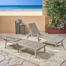 Oaxton - Chaise Lounge