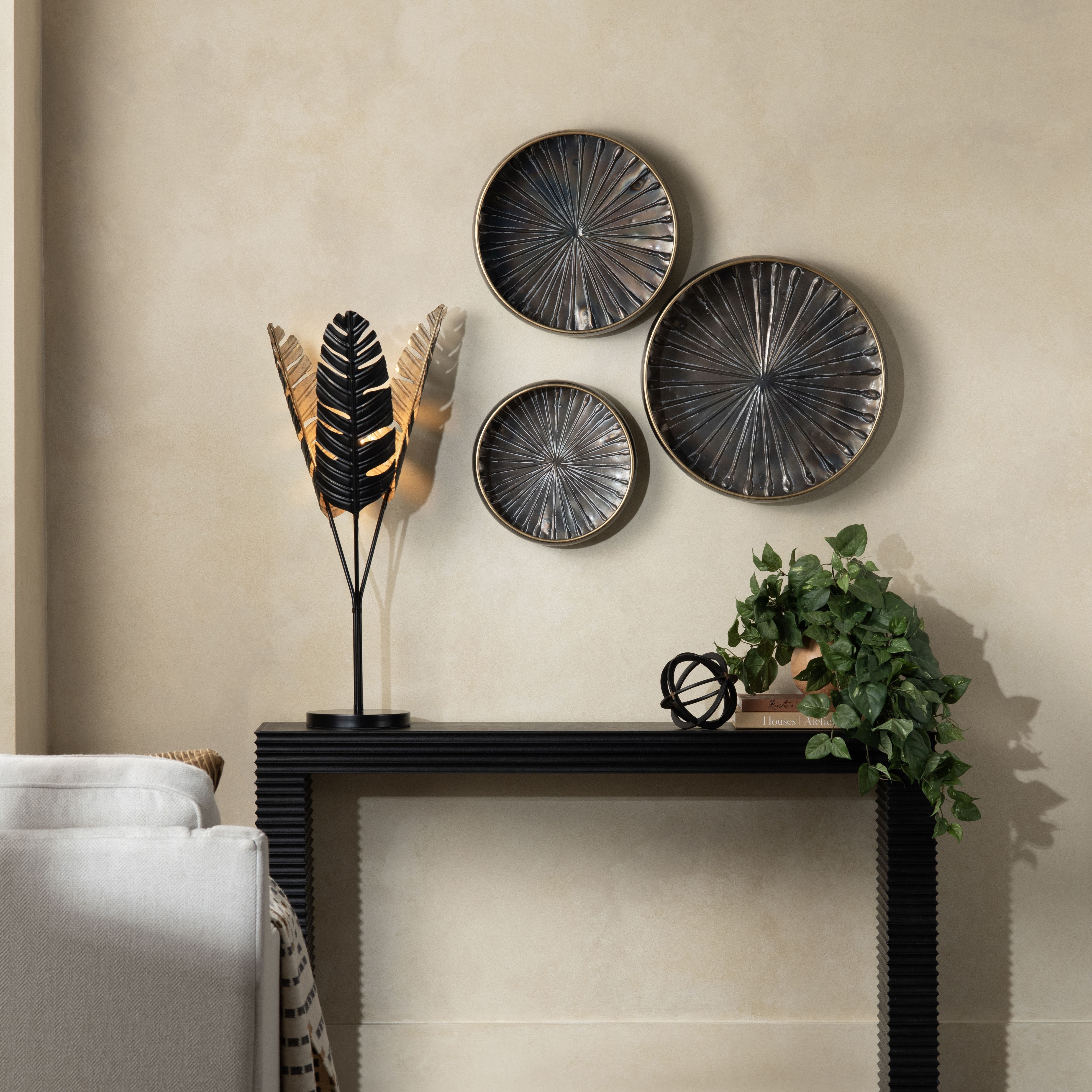 Soren Table Lamp - Image 4