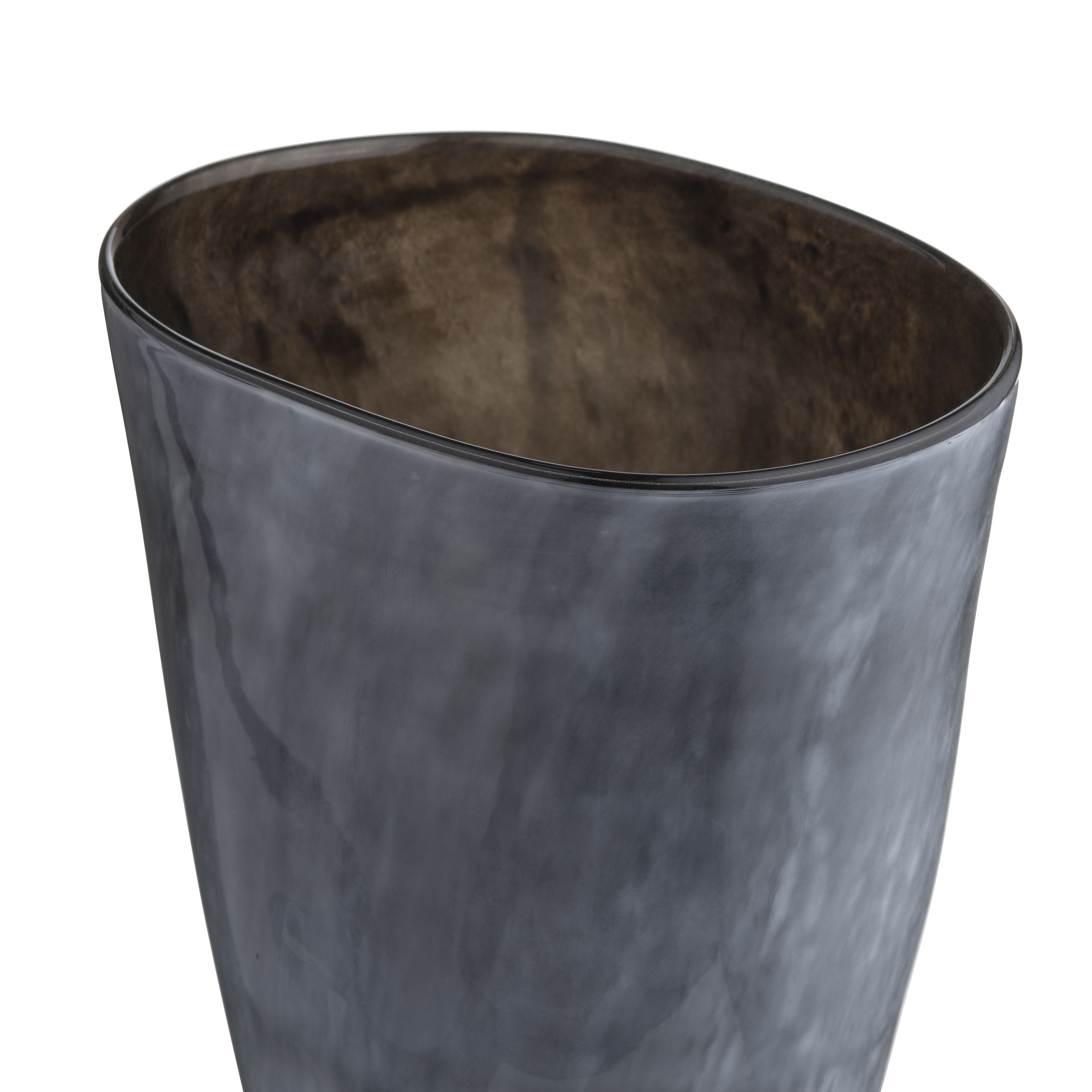 Large Winstead Vase - Image 2