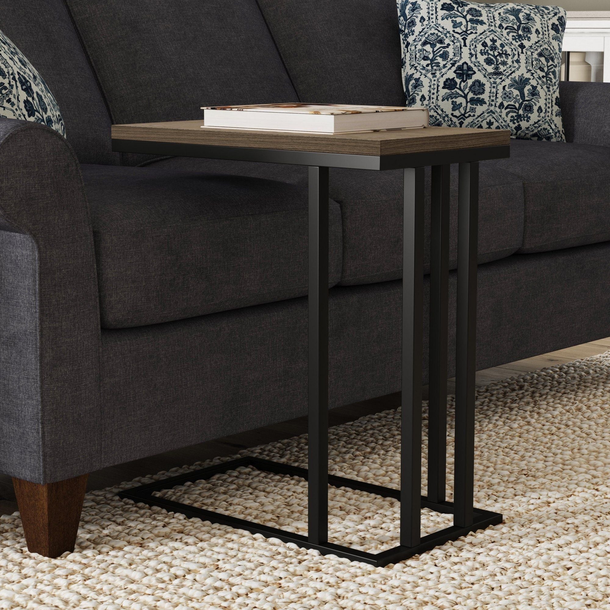 Melody Accent Table