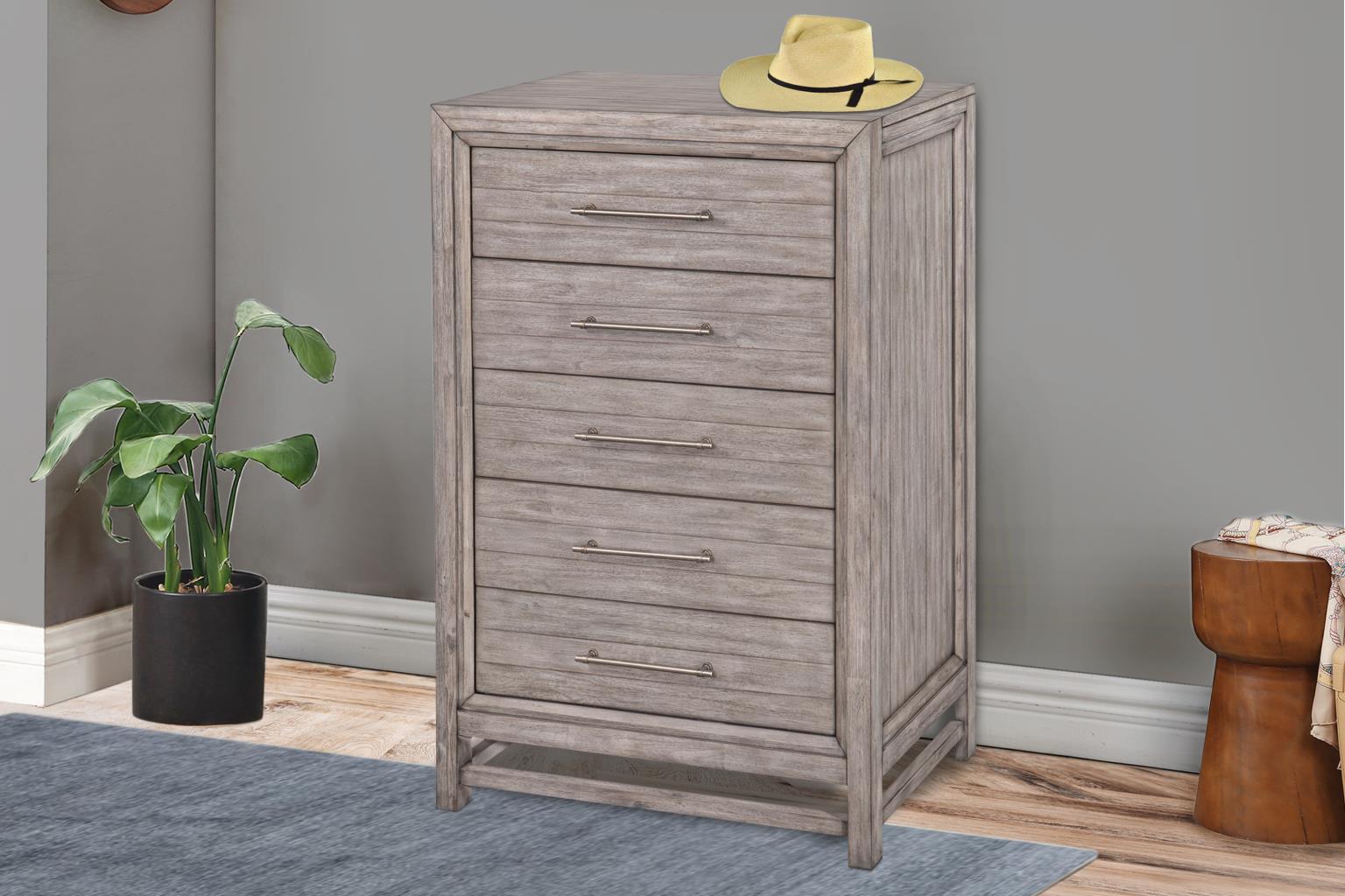 Roxbury Chest