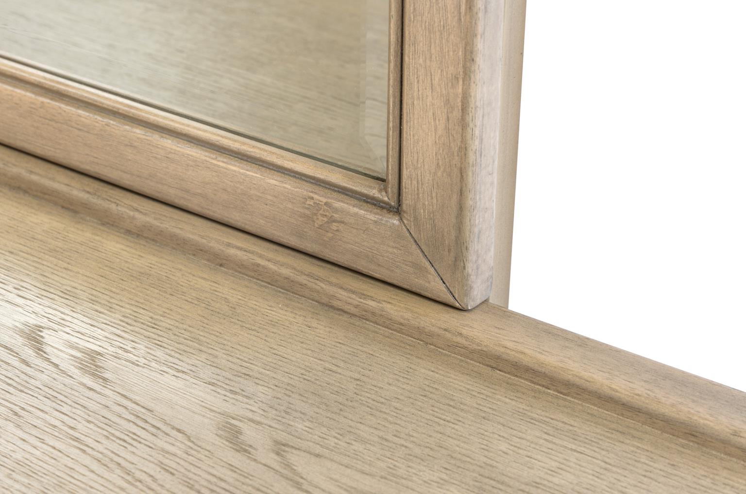 Rio Vista Woven 6 Drawer Dresser. Muted Earth Tones and Clay Finish
