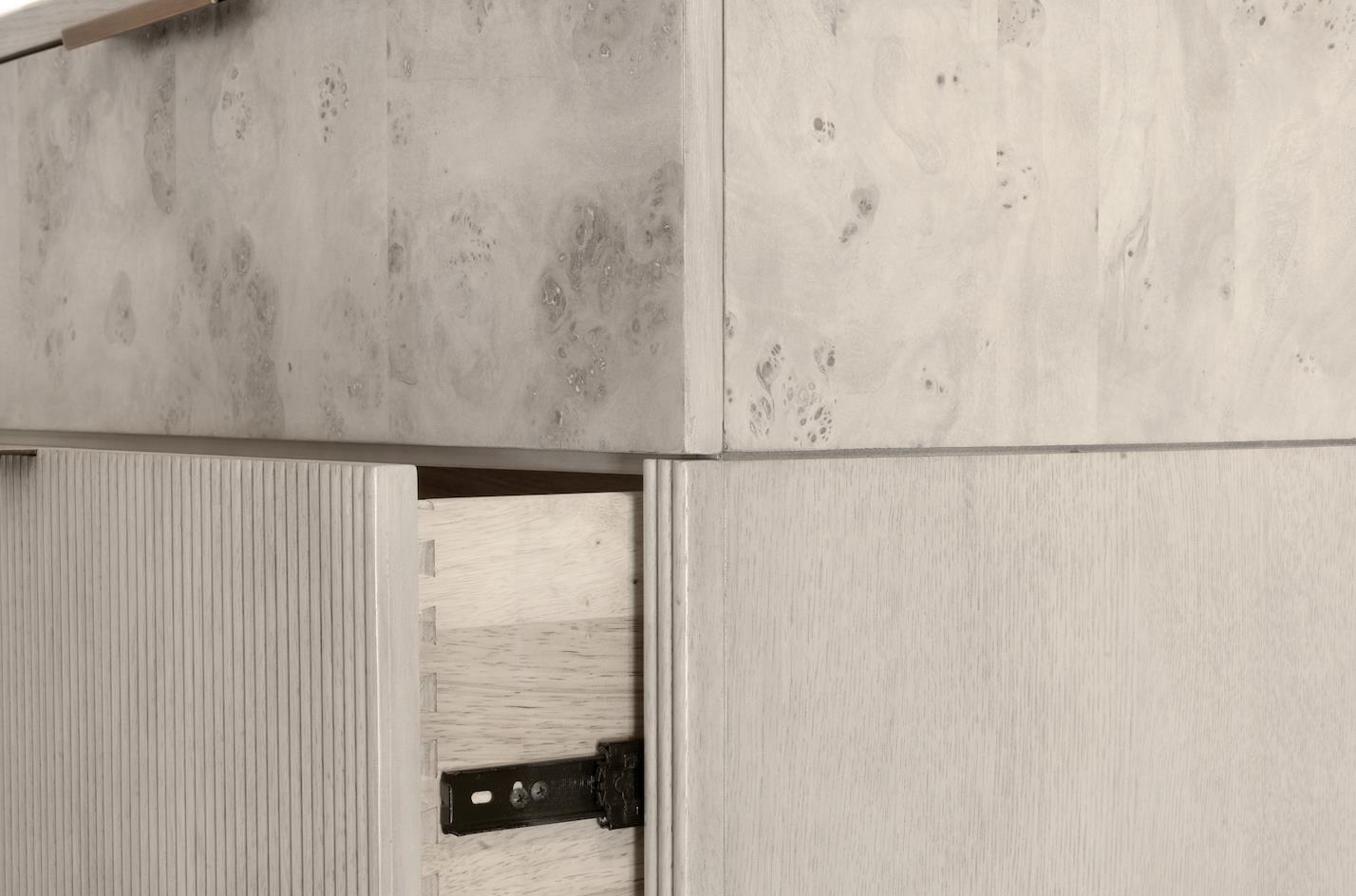 Manhattan Valley 5 Drawer Chest. Mappa Burl Light Finish