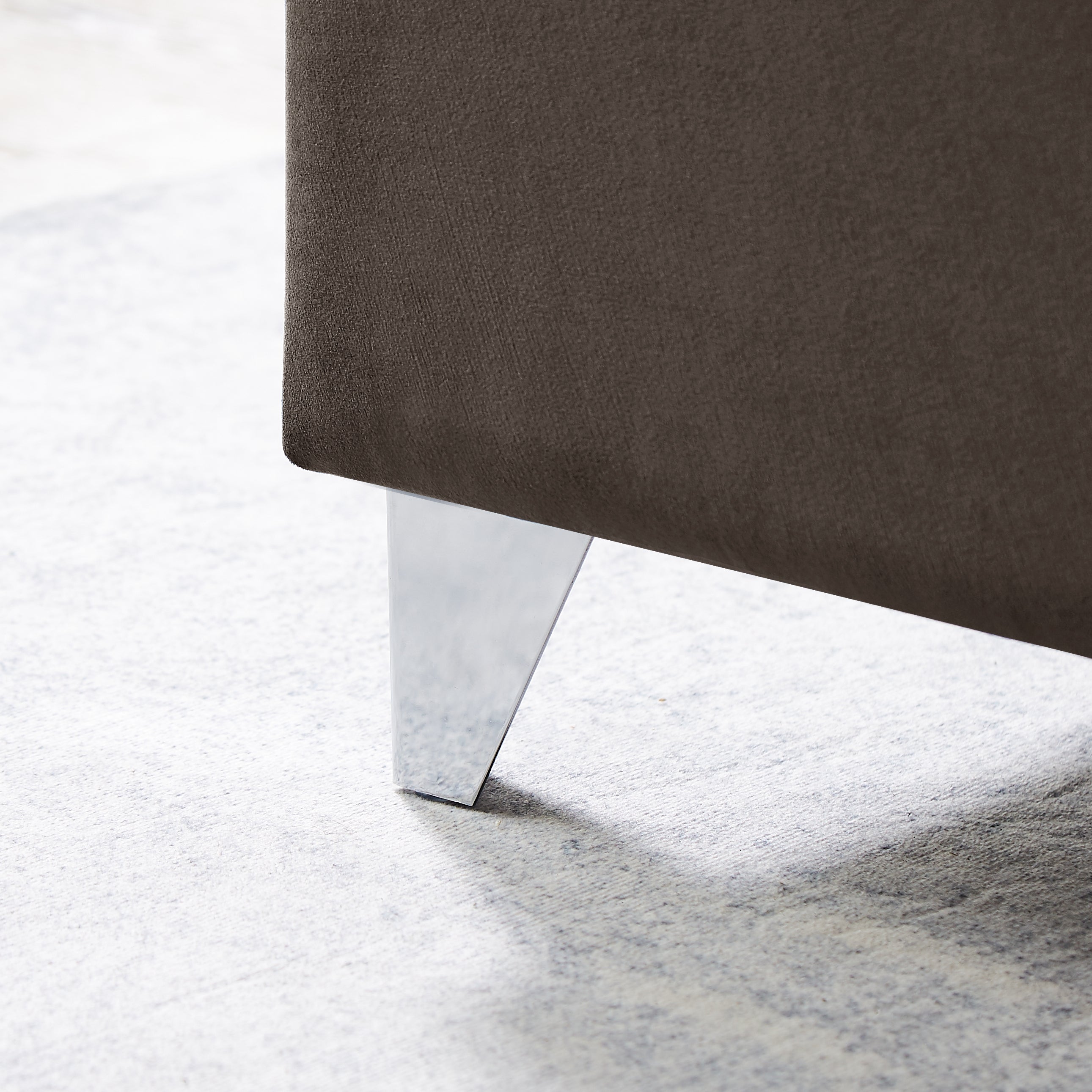 B100S King bed with one nightstand, Button designed Headboard,strong wooden slats + metal legs with Electroplate