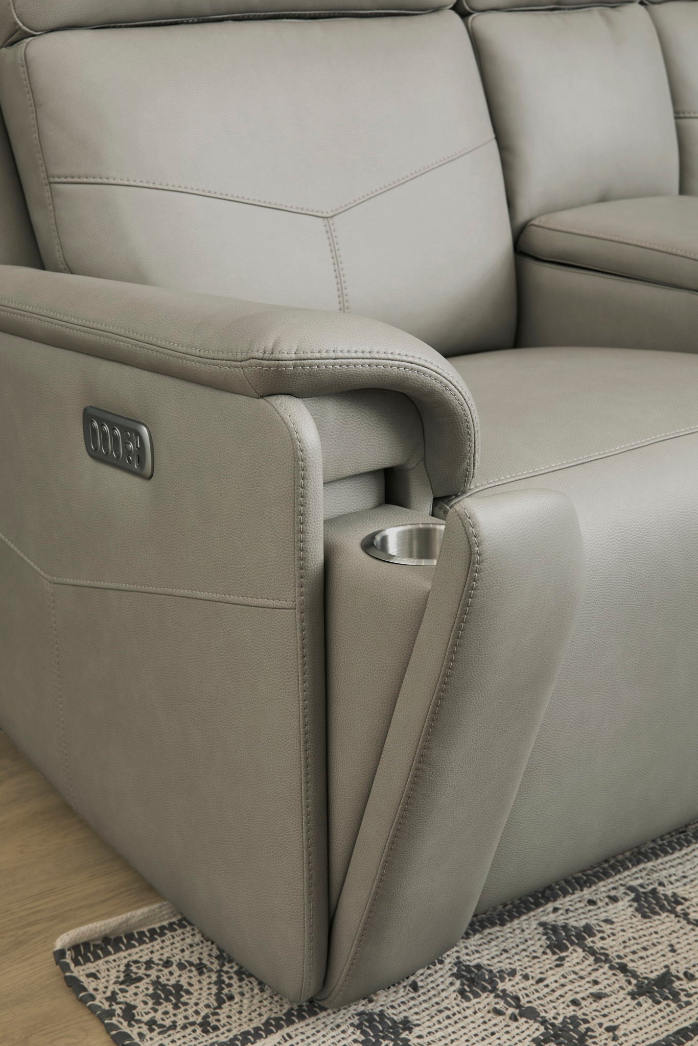 Vernon - Power Reclining Loveseat With Console, Power Headrests, Lumbar, Heat & Massage