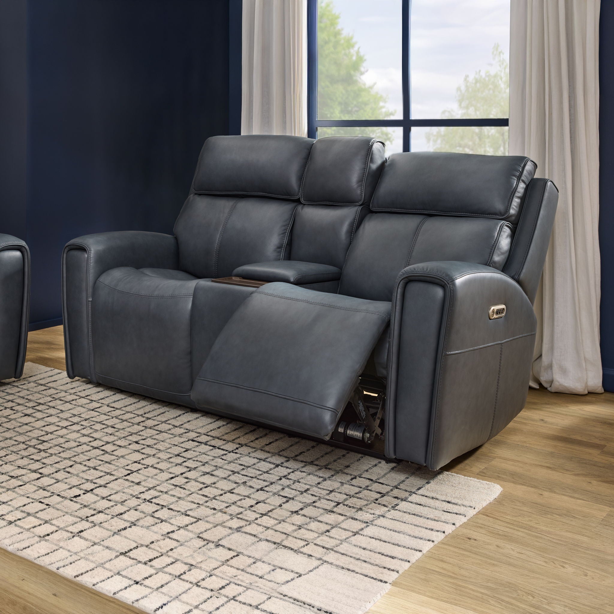 Warren - Power Reclining Loveseat With Console, Power Headrest & Lumbar - Black