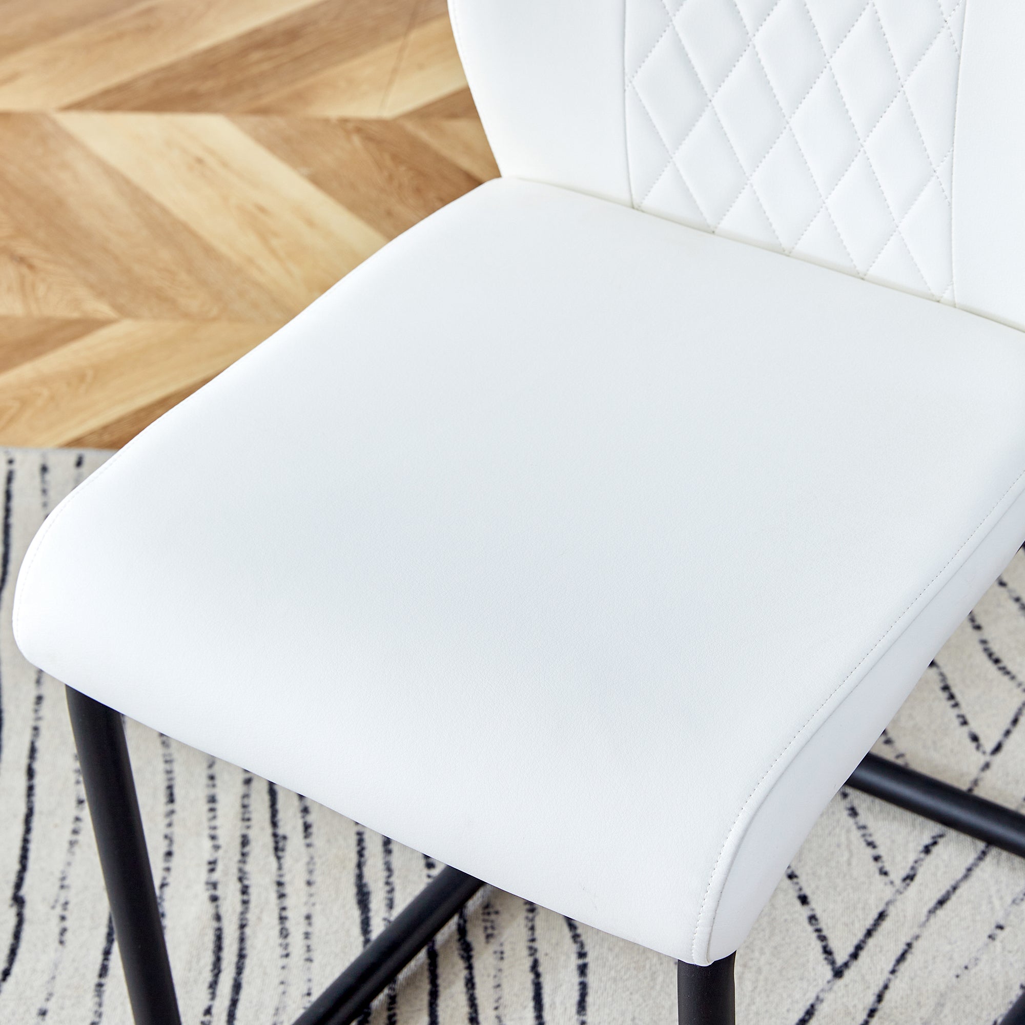 Modern dining chairs with faux leather upholstered seats - dining room chairs with metal legs, suitable for kitchen, living room, bedroom, dining room side chairs, set of 6 pieces (white+PU leather)