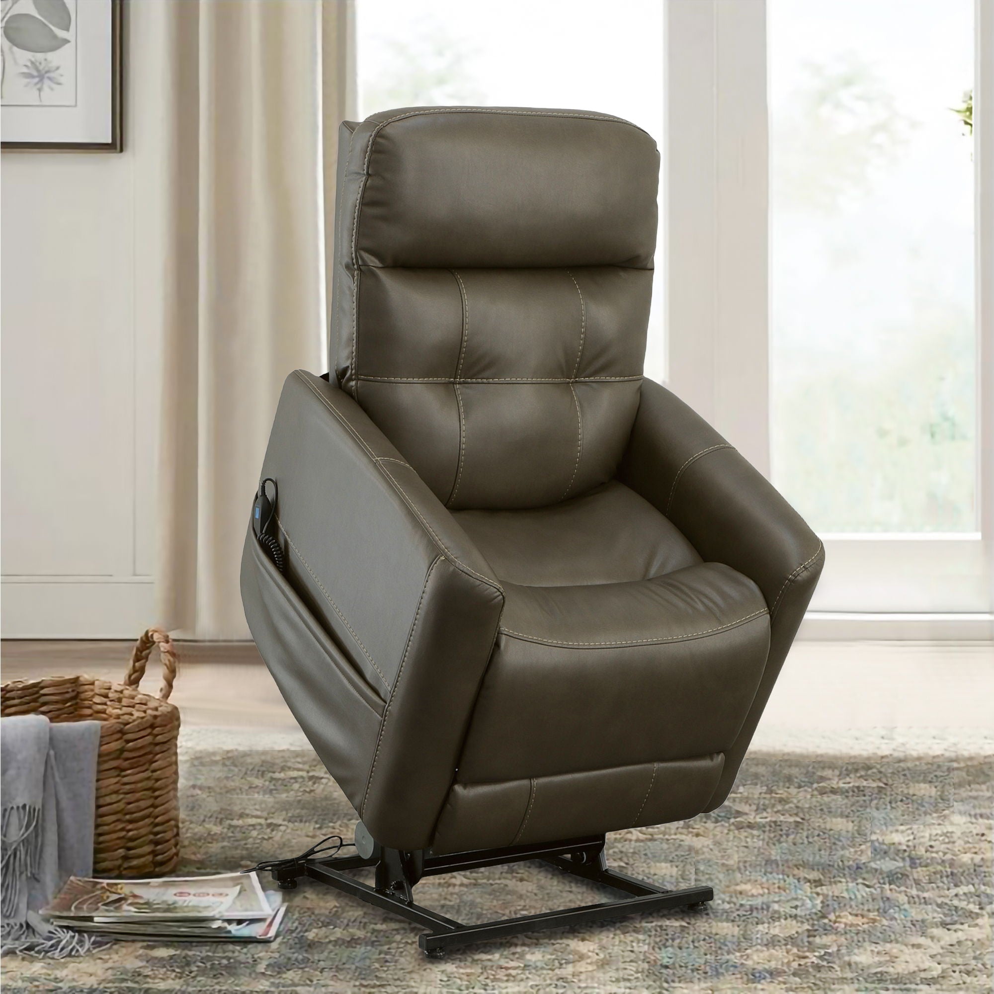 Kenner - Power Lift Recliner With Power Headrest & Lumbar