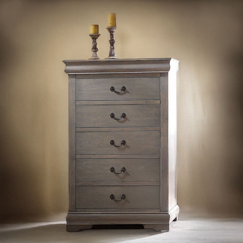 Louis Philippe - Chest