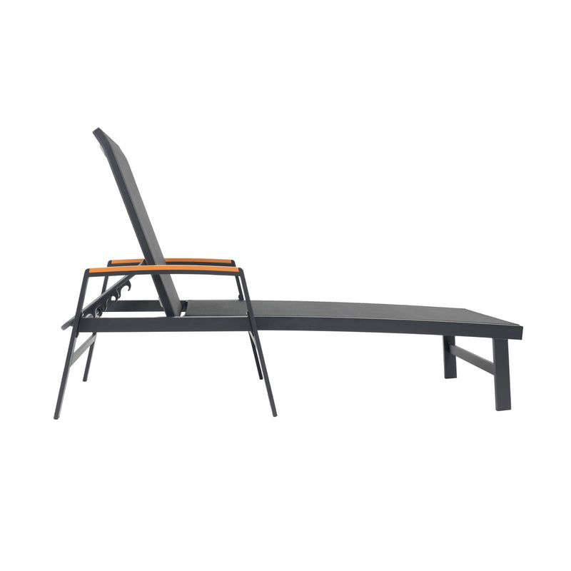 Oaxton - Chaise Lounge