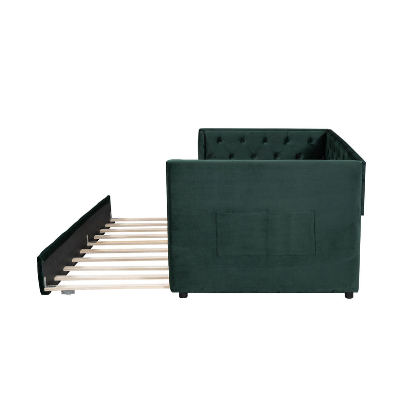 Upholstered Tufted Daybed With Trundle