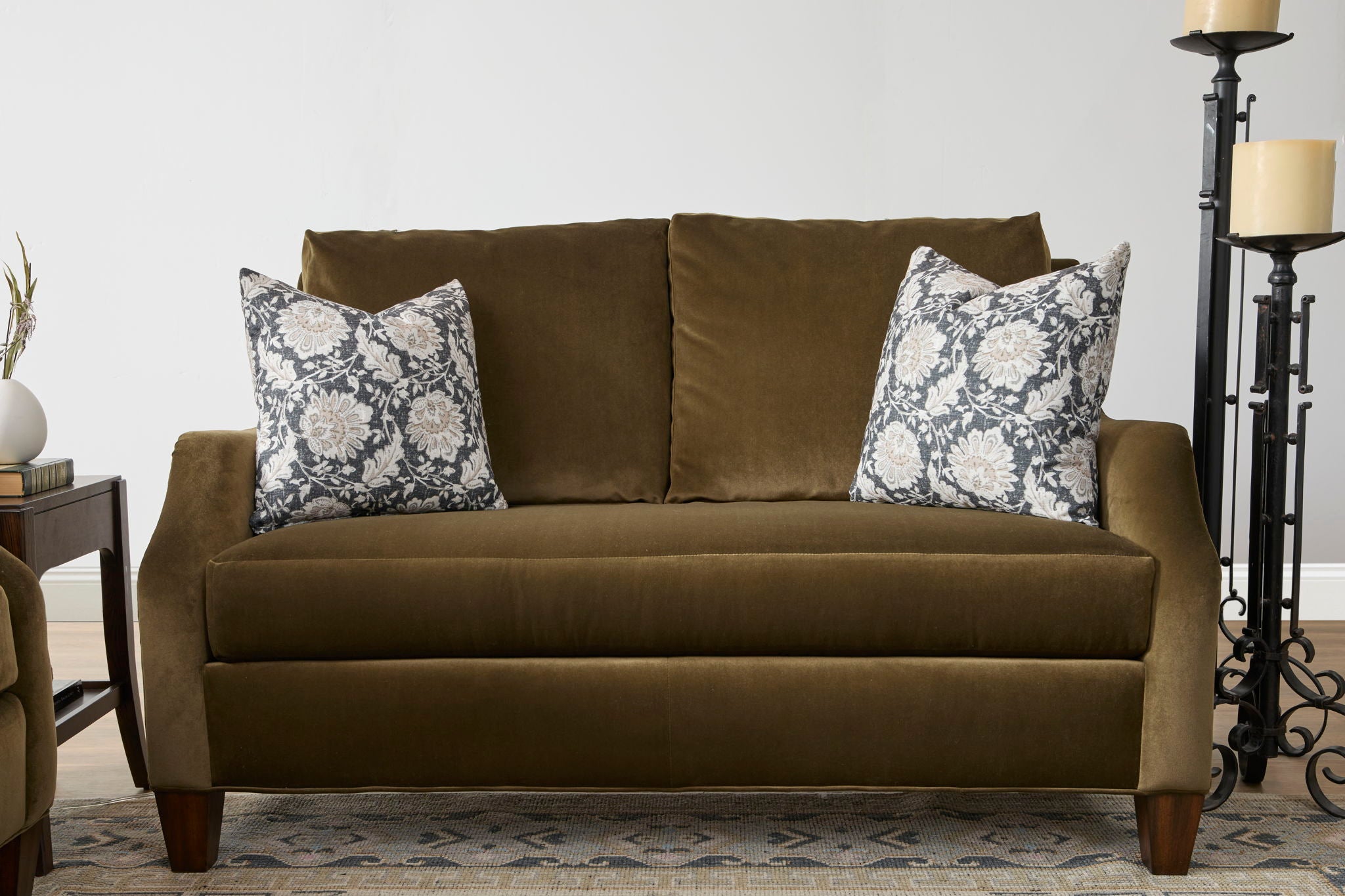 Gianna - Bench Loveseat