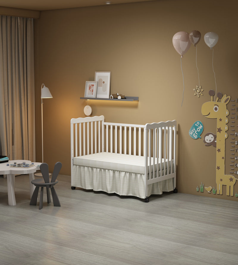 Crib 3 In 1 Convertible, Made Of Sustainable Pinewood, Non Toxic Finish, Comes With Locking Wheels, Wooden Nursery Furniture