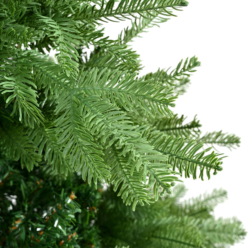 Unlit 7Ft Christmas Tree With Dense Branches, Hinged Design, Realistic Look - Green