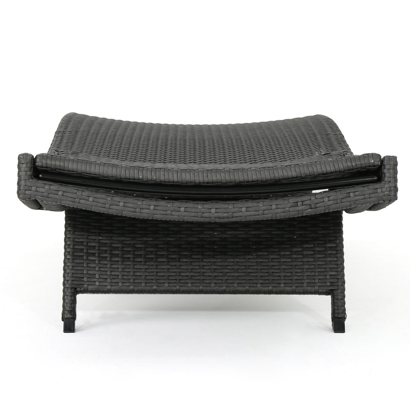 Salem - Chaise Lounge