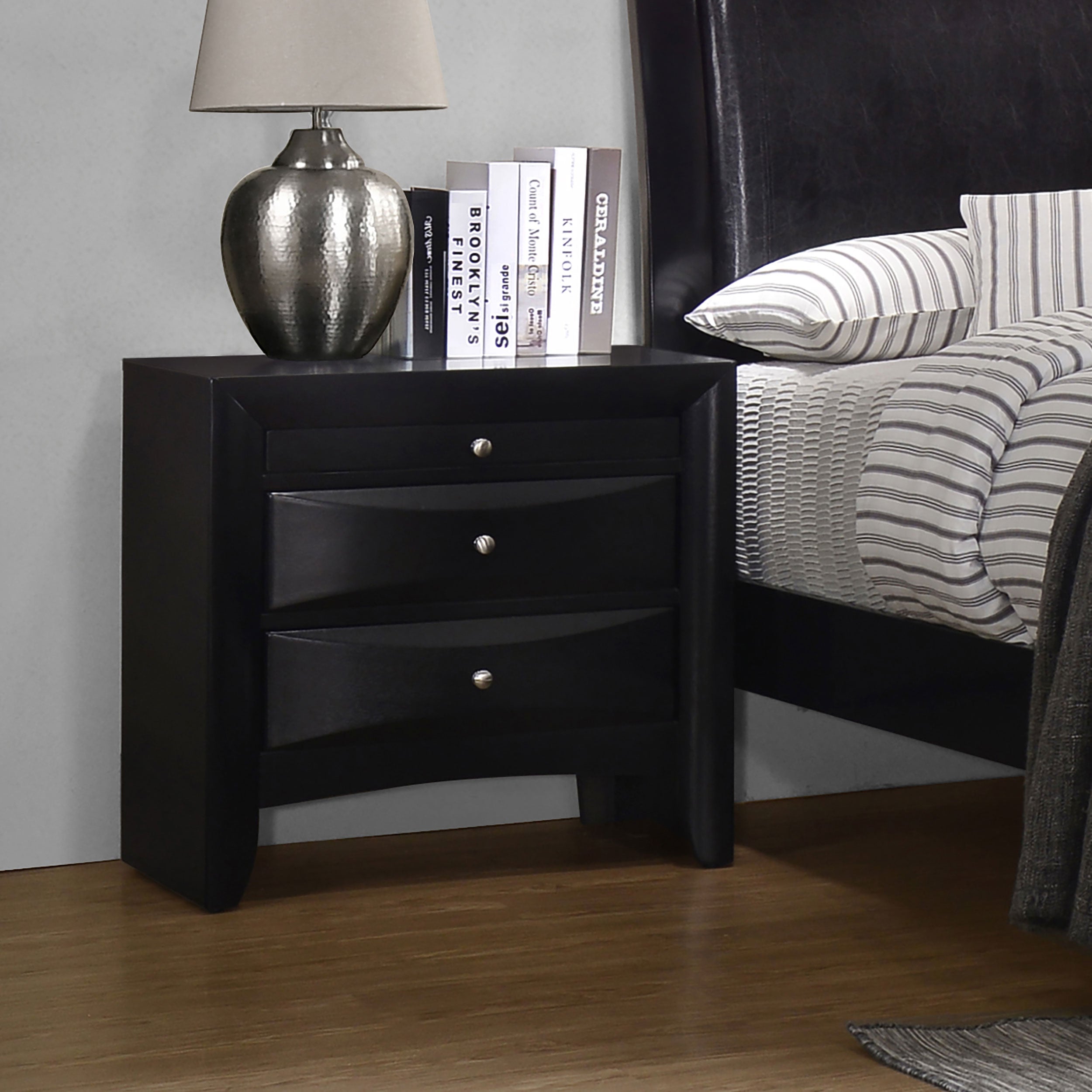 Briana 2-drawer Nightstand Black — view 2