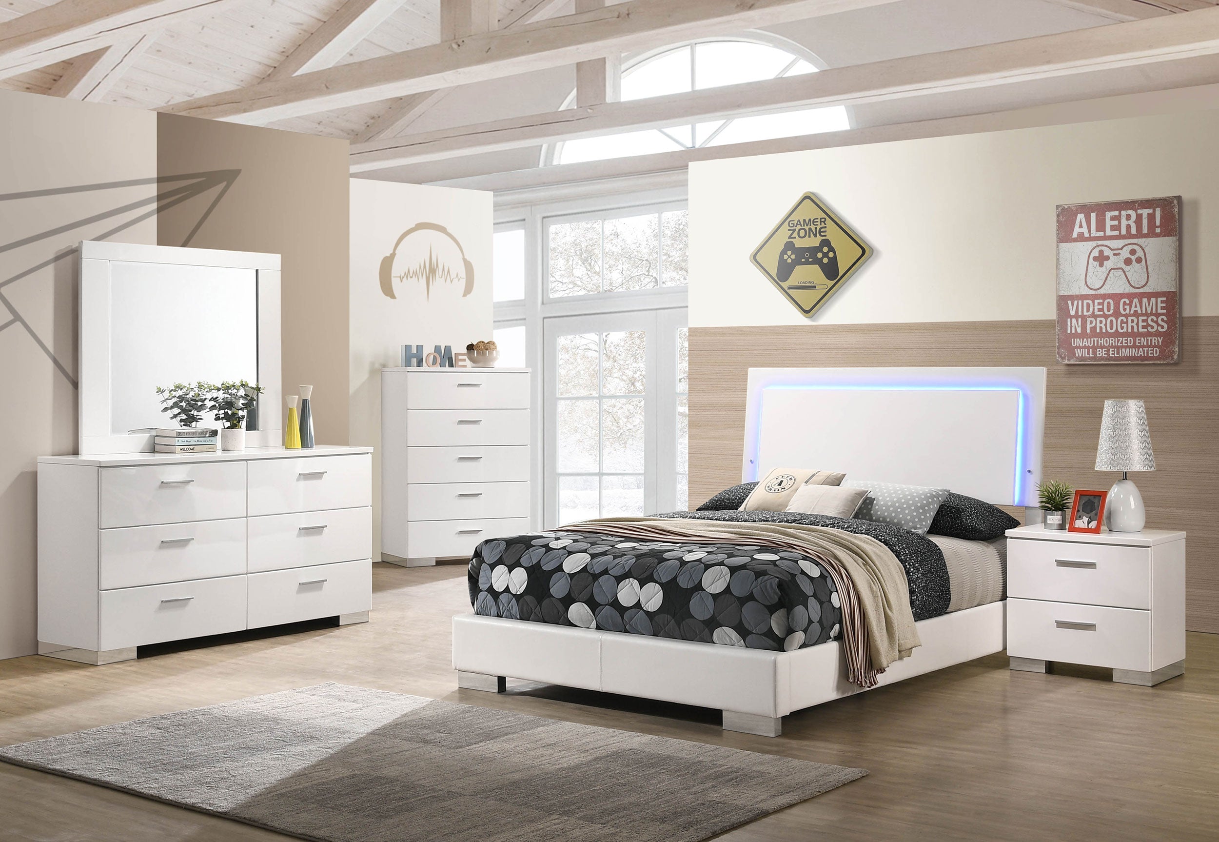 Felicity 5-piece Full Bedroom Set White High Gloss — view 1