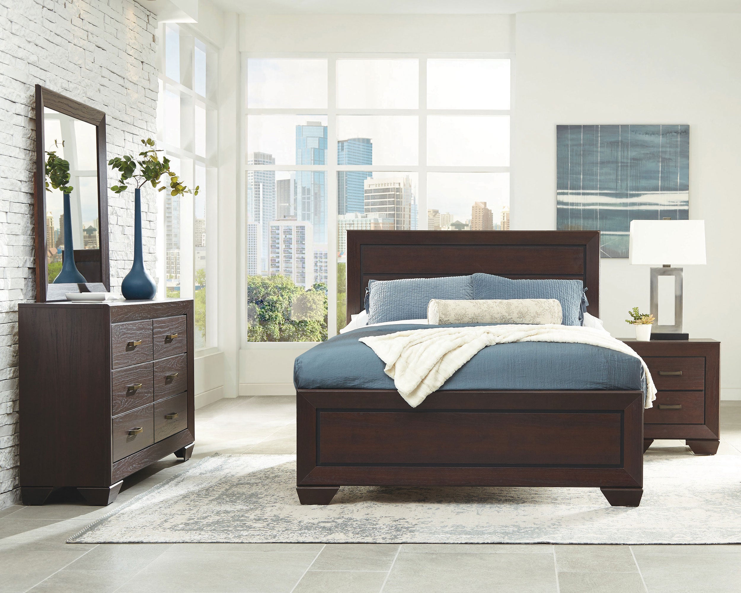 Kauffman 4-piece Queen Bedroom Set Dark Cocoa — view 1