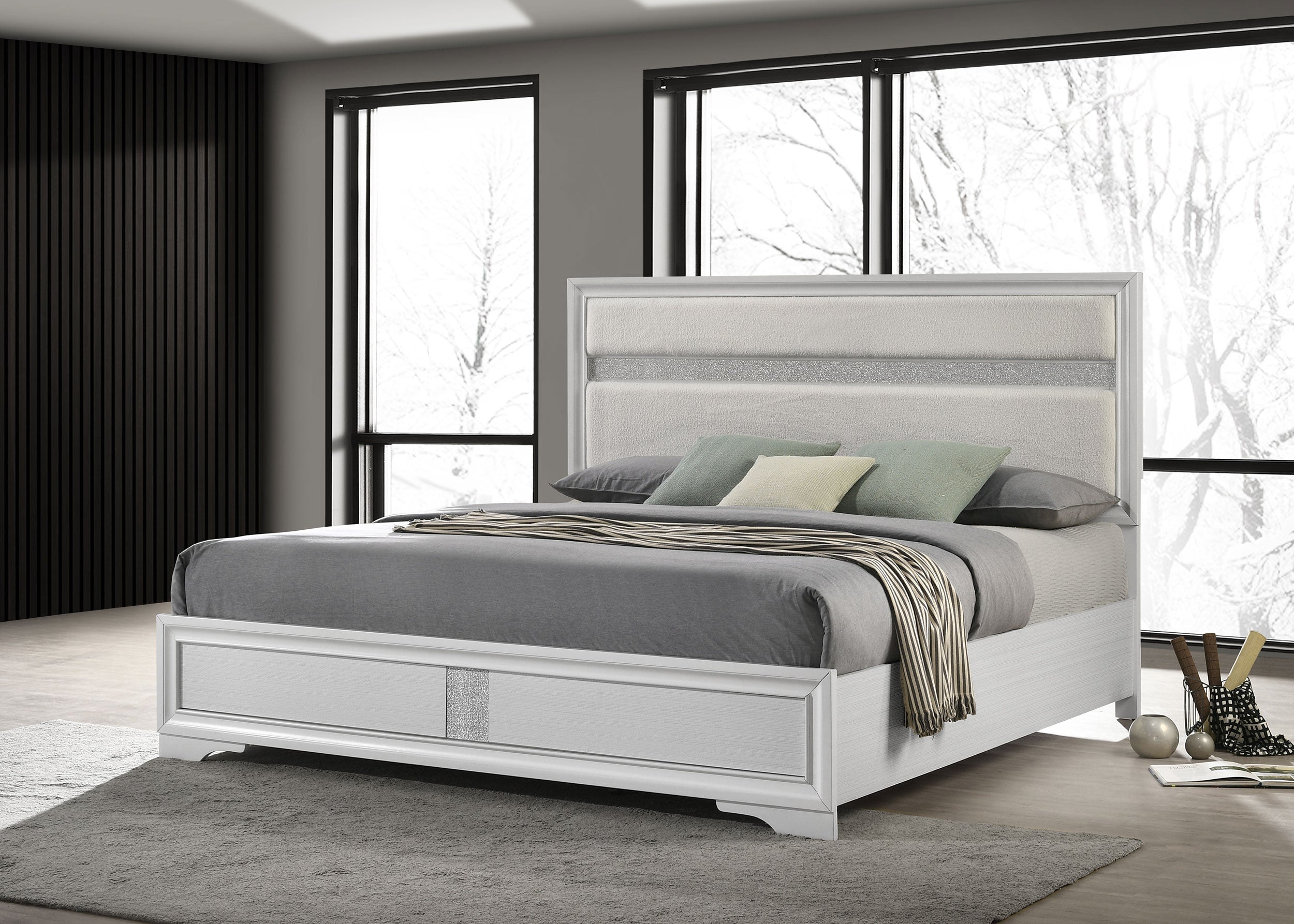 Miranda 54-inch Upholstered Eastern King Panel Bed White — view 2