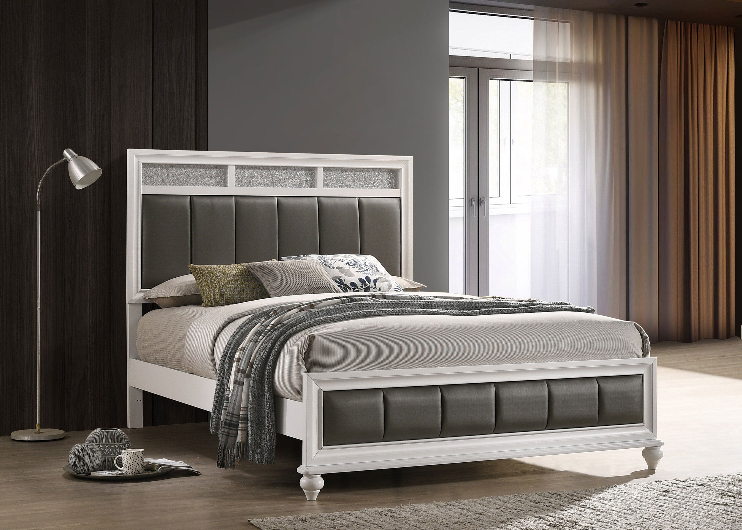 Barzini Wood Queen Panel Bed White — view 2